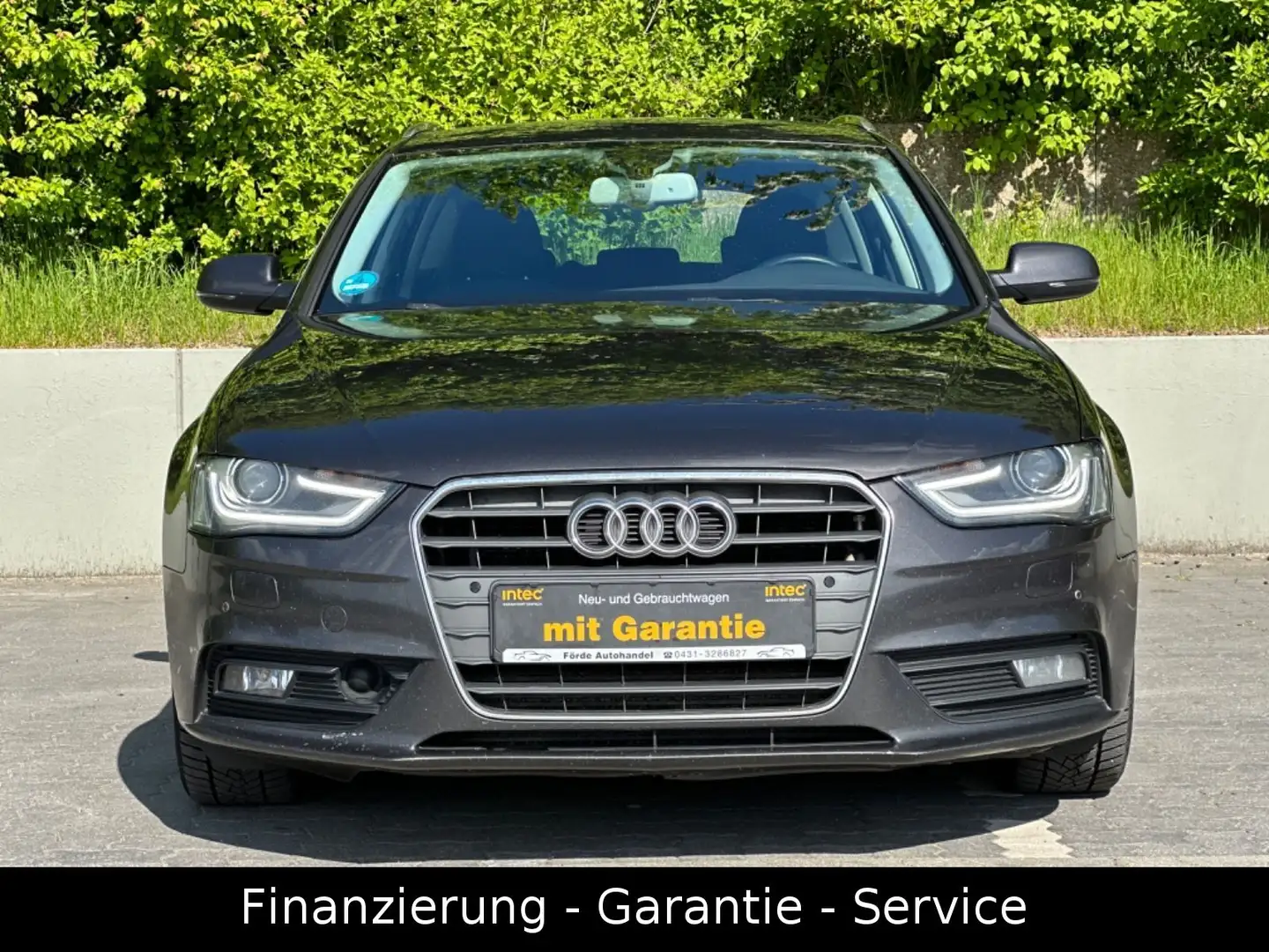 Audi A4 Avant 3.0 TDI/AUTOMATIK/KEYLESS/ACC/LED/ALU Grau - 2