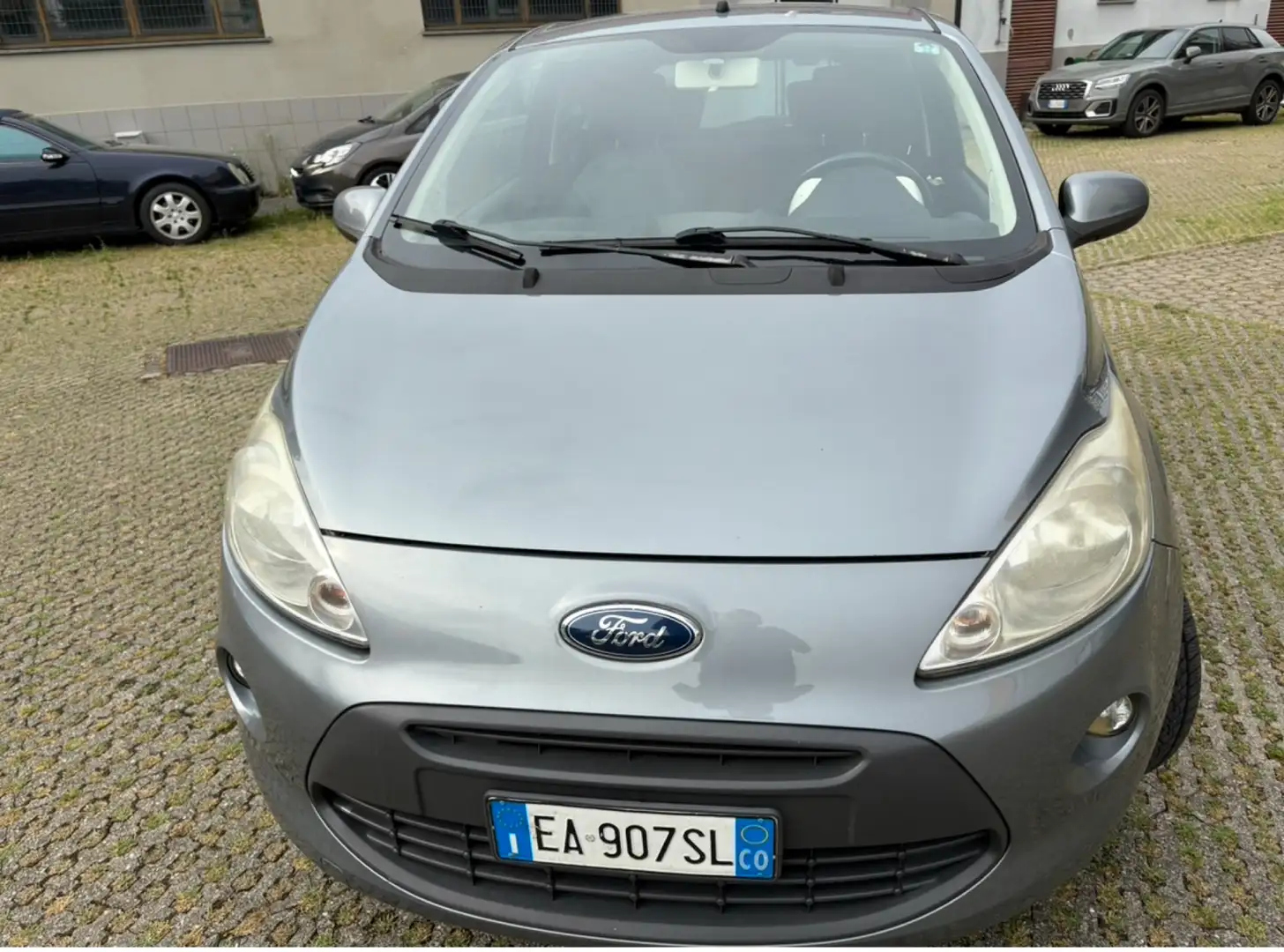 Ford Ka/Ka+ Ka 1.2 Titanium 69cv Grigio - 2
