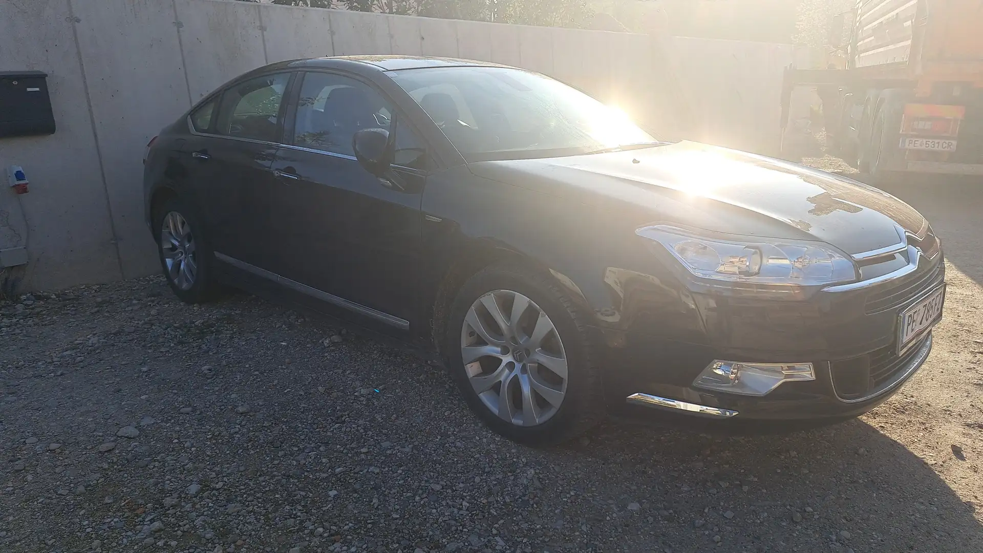 Citroen C5 C5 HDi 160 Exclusive Aut. Exclusive Schwarz - 2
