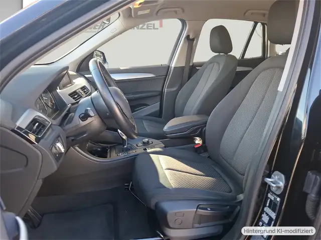 BMW X1 view 10