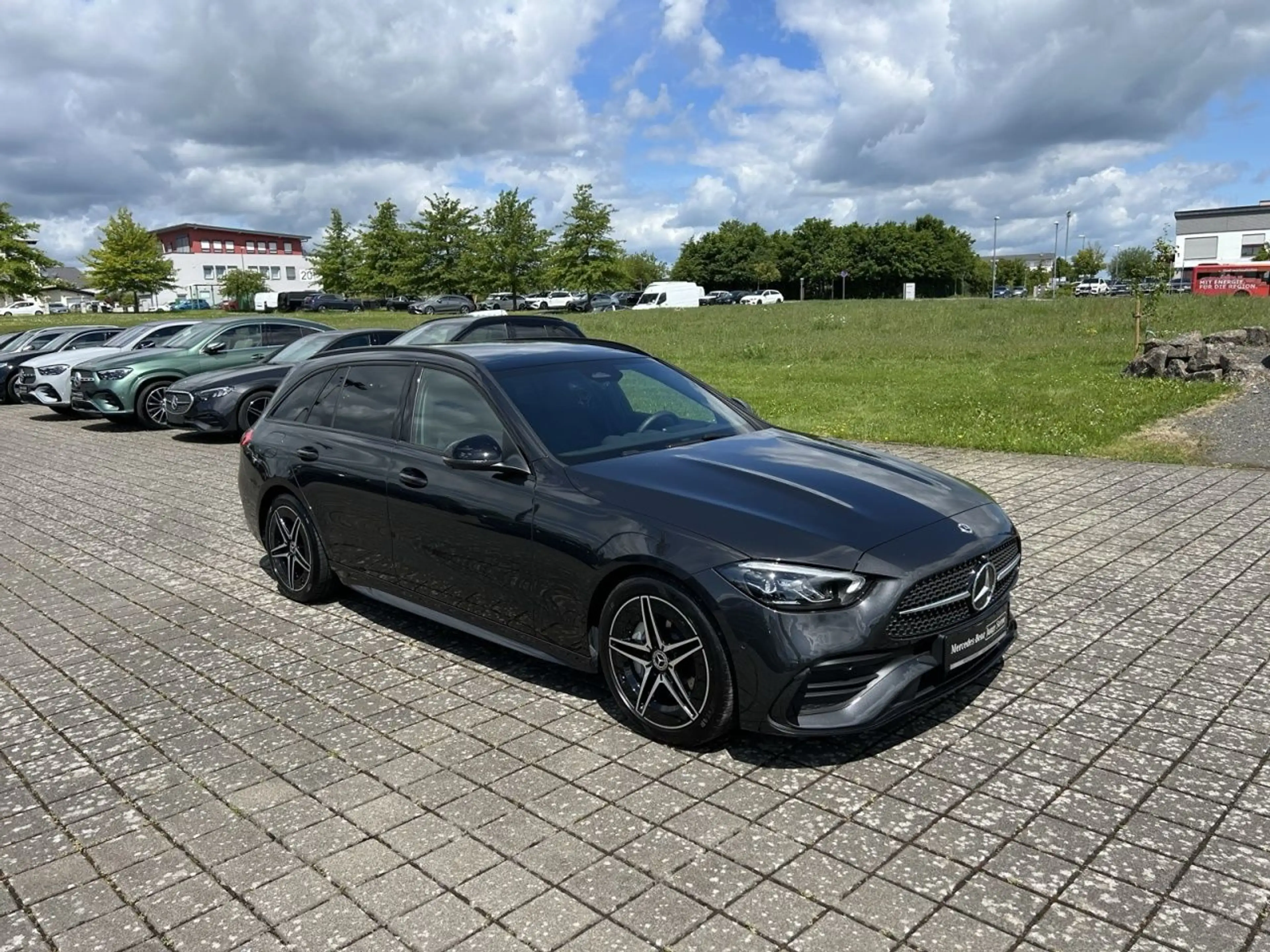 Mercedes-Benz C 200 T AMG+NIGHT+TOTW+AMBIENTE+ILS+360+PANO+KAM — photo 4