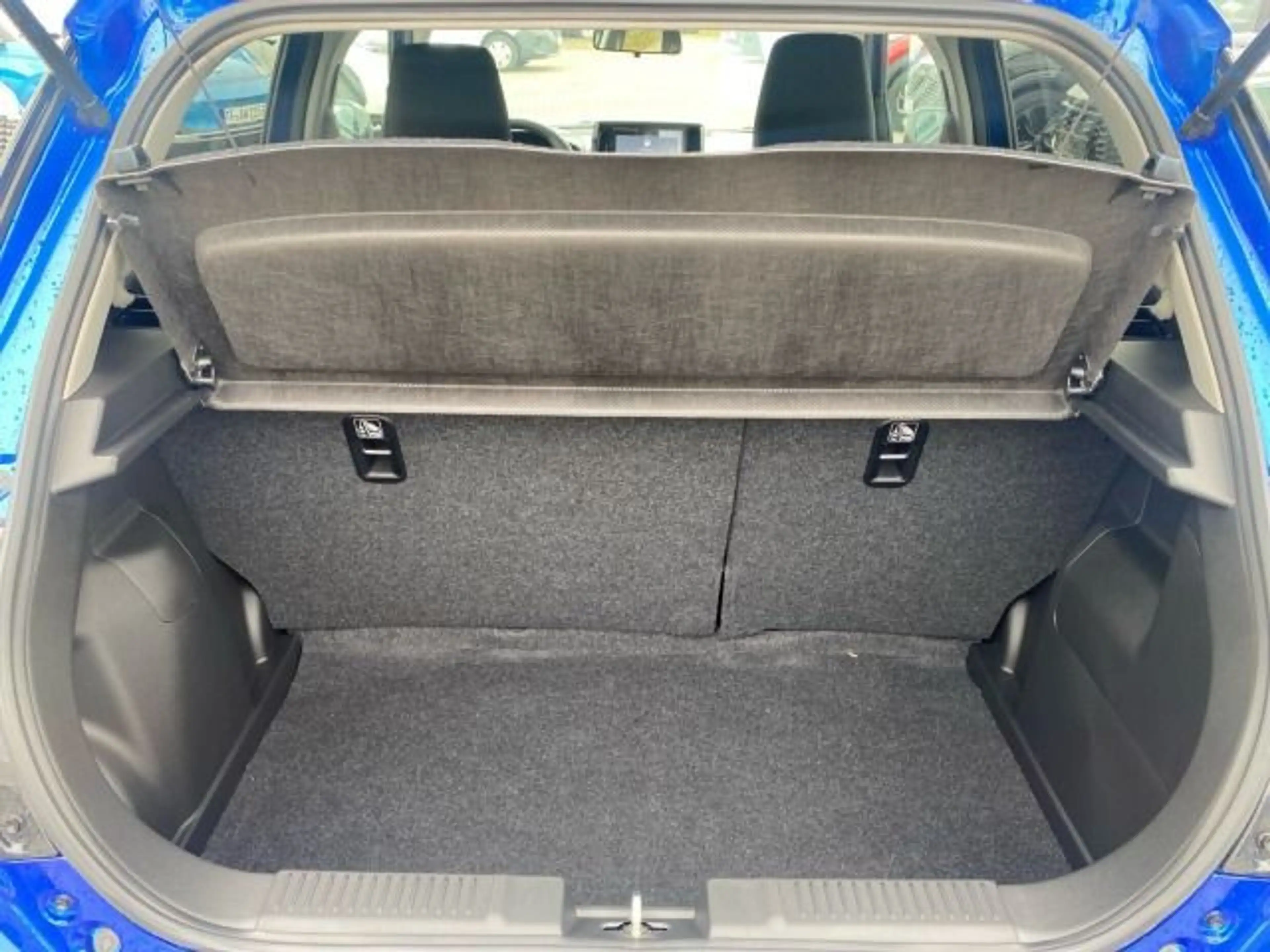 Suzuki Swift Comfort+ Hybrid AT - SHZ CAM ACC CarPlay — photo 12