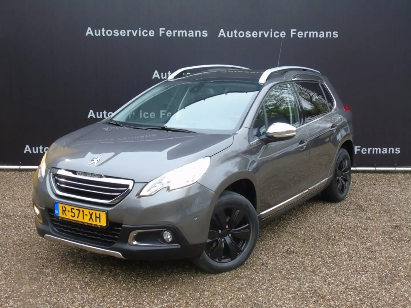 Peugeot 2008 1.2i Combi - 2015 - 97DKM - Leer-Navi -Trekhaak Grijs - 2