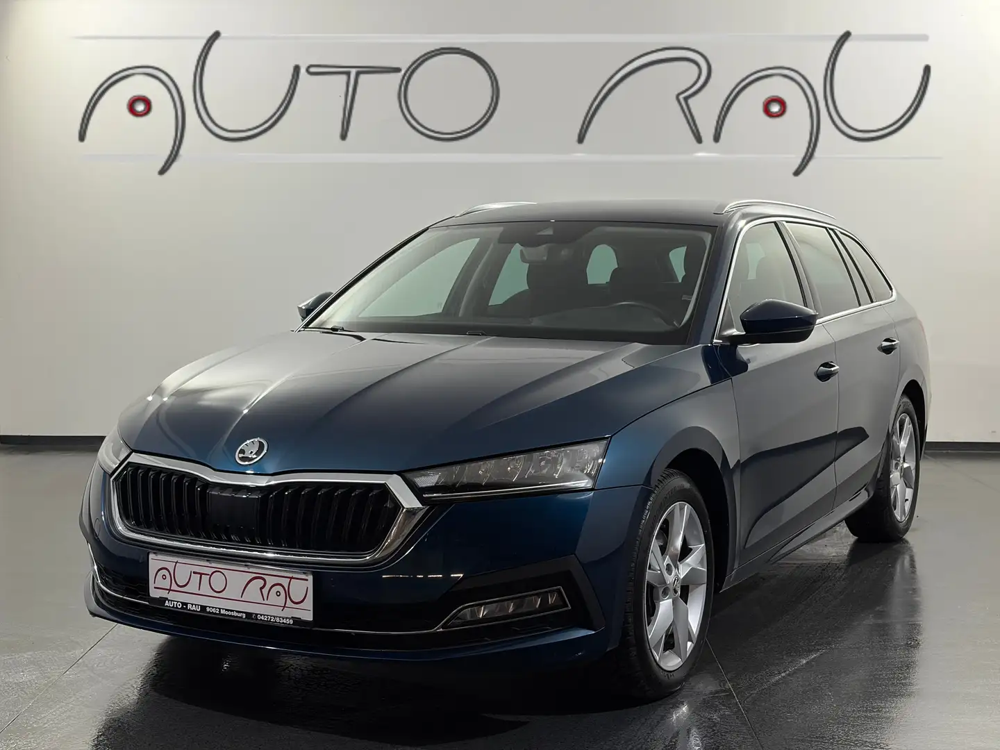 Skoda Octavia Combi 2.0 TDI Style 4x4 DSG *LED*NAVI*PDC* Blau - 1