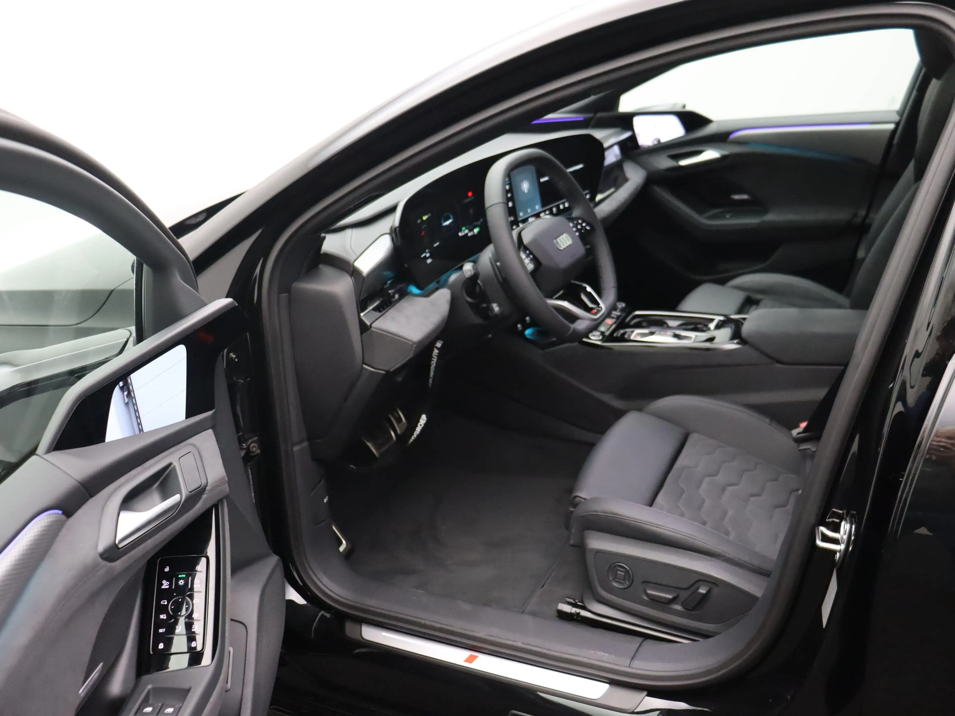Audi A6 e-tron Avant e-tron 367pk S edition — photo 4