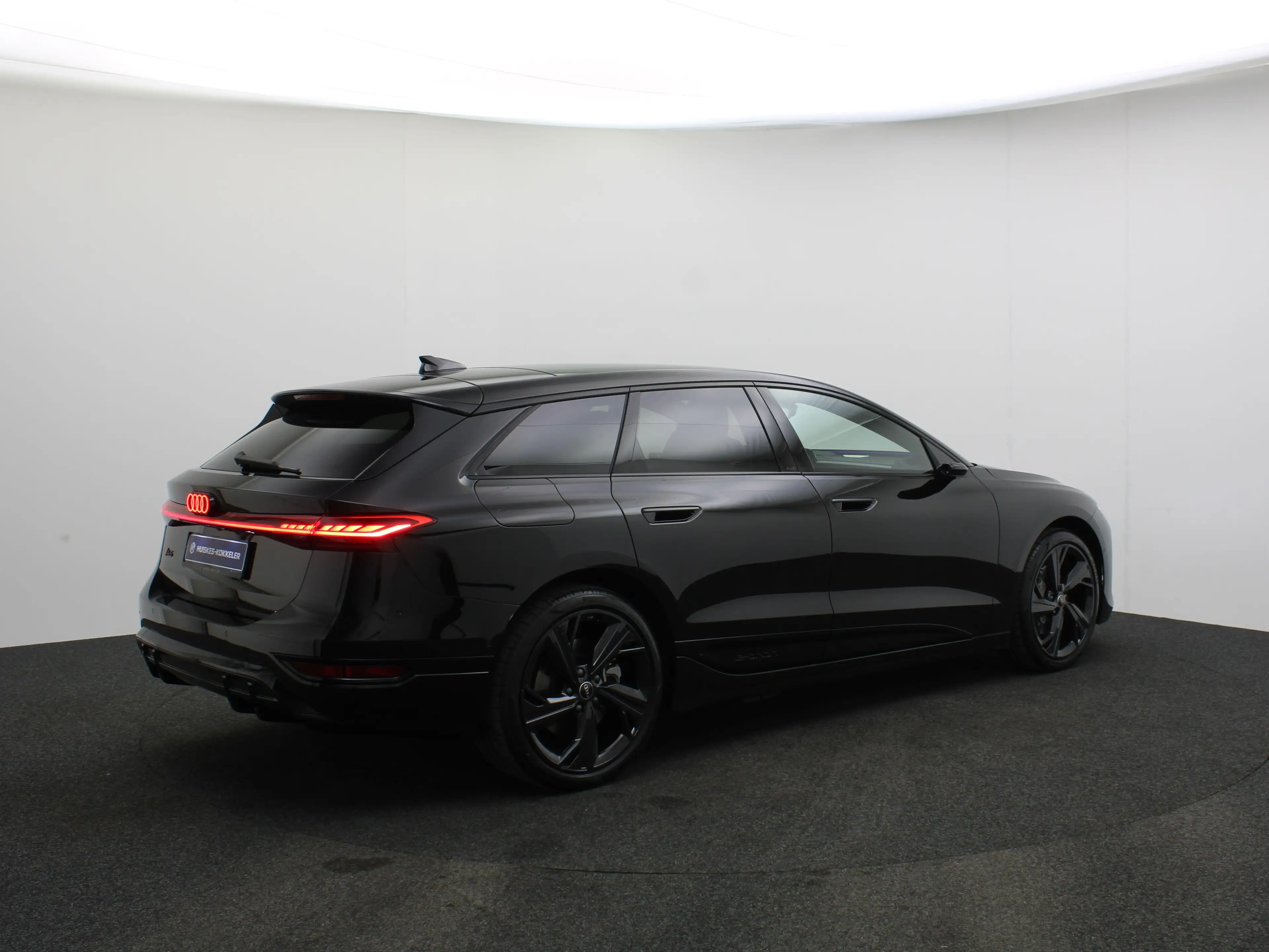 Audi A6 e-tron Avant e-tron 367pk S edition — photo 6