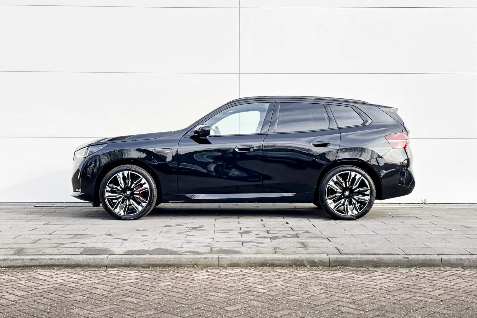 BMW X3 30e xDrive Noir - 2
