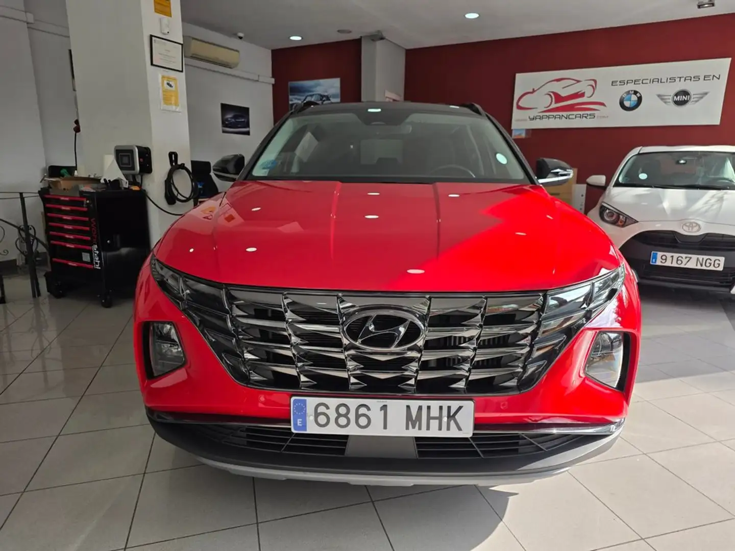 Hyundai TUCSON 1.6 TGDI 110kW (150CV) 48V Tecno DCT 2C Rojo - 2