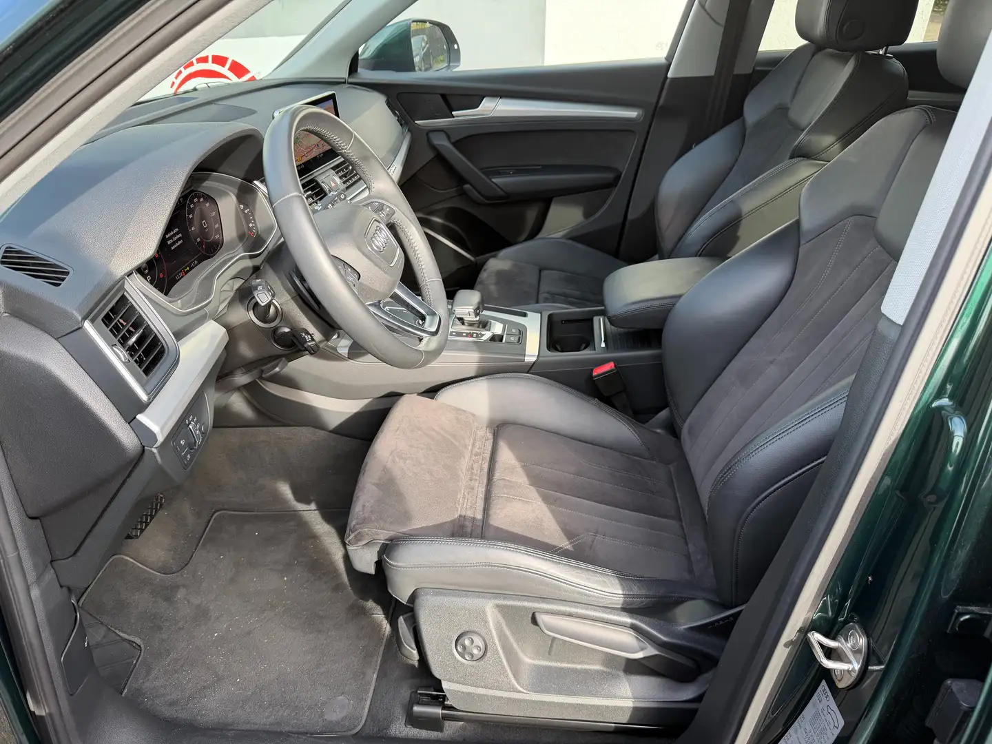 Audi Q5 40 TDI quattro sport PANO 360 Grad Vert - 1