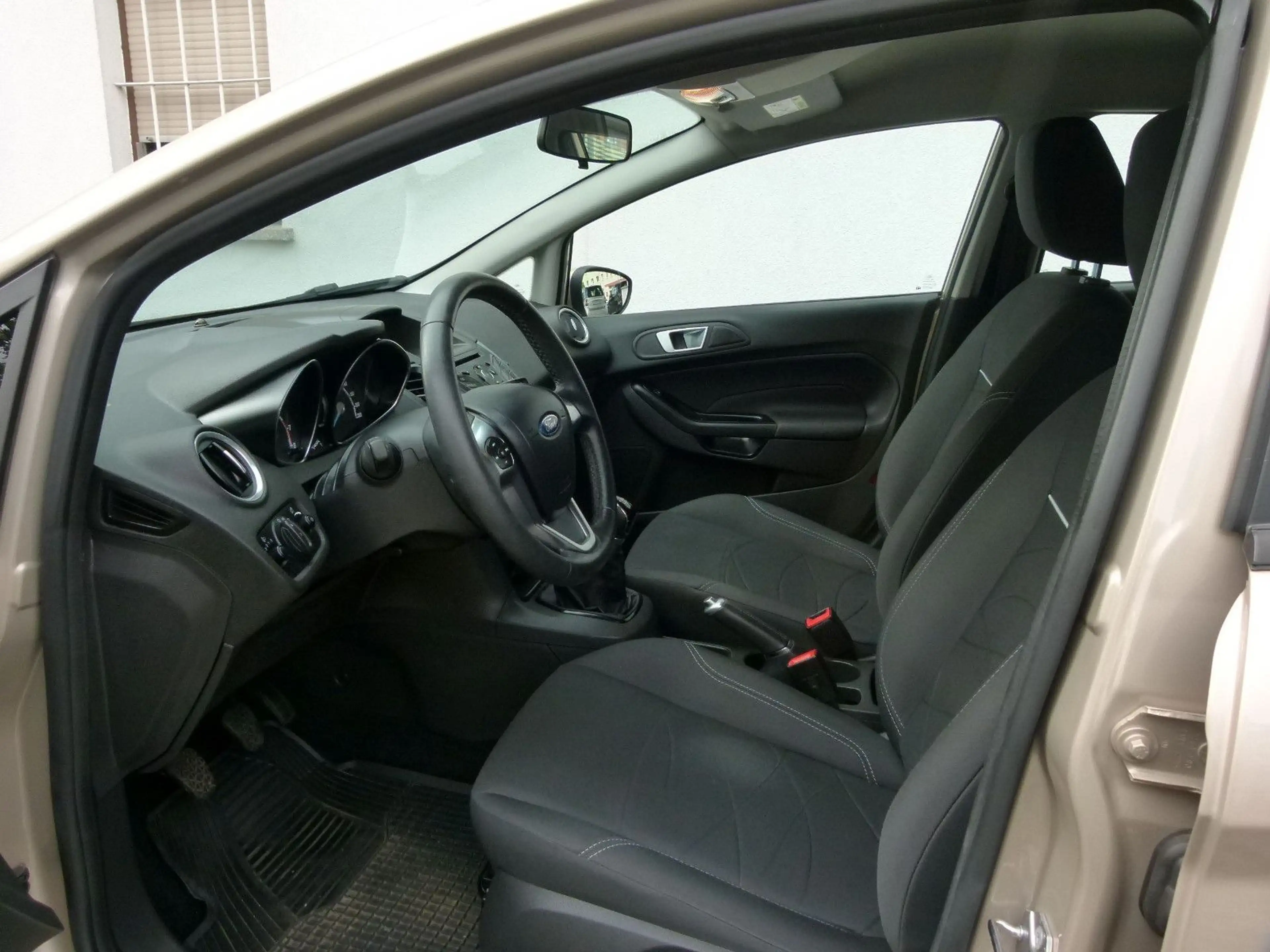 Ford Fiesta 1.25i 1.Hand Klima TÜV 2028 +GARANTIE+ — photo 7