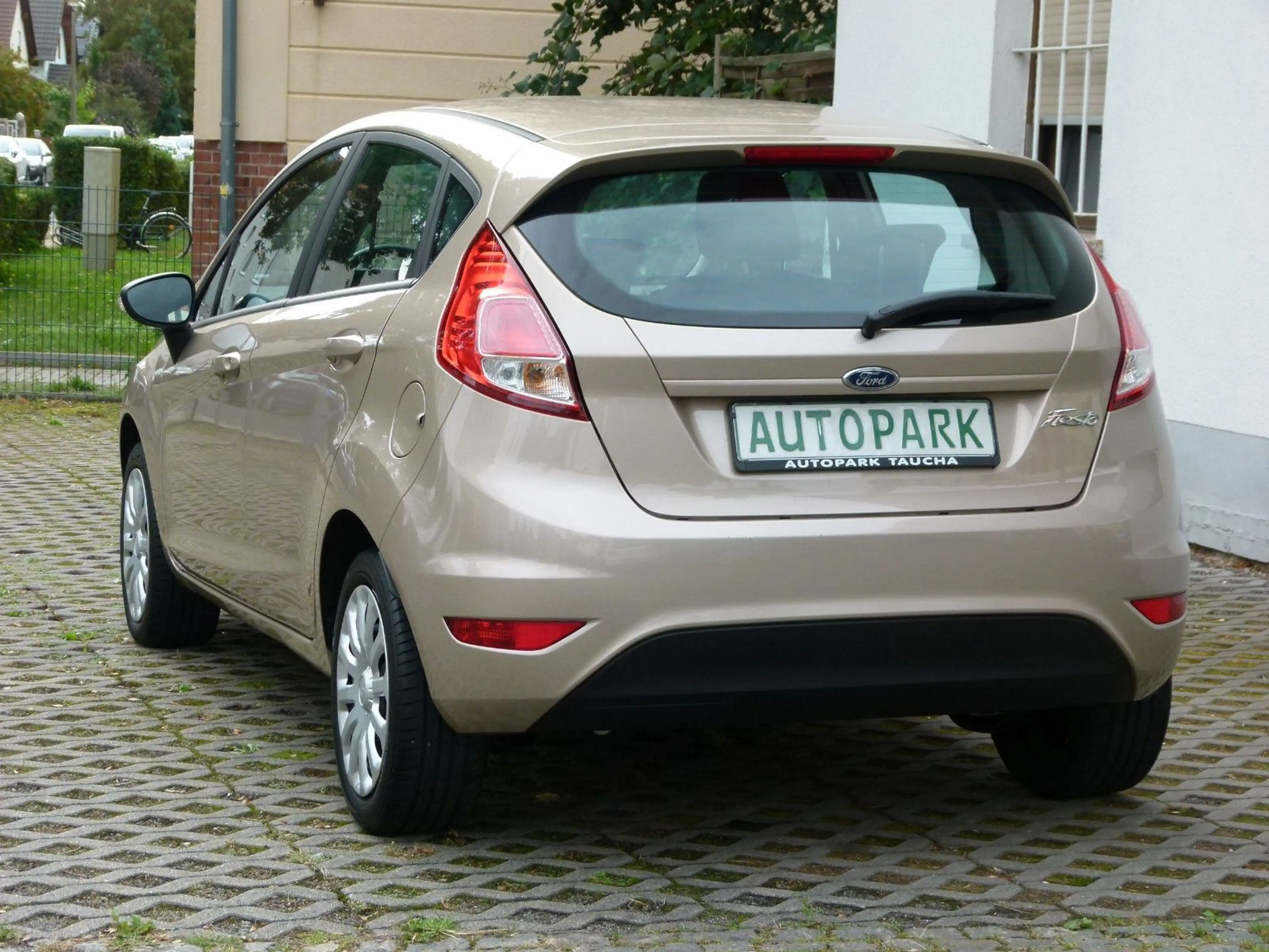 Ford Fiesta 1.25i 1.Hand Klima TÜV 2028 +GARANTIE+ — photo 3