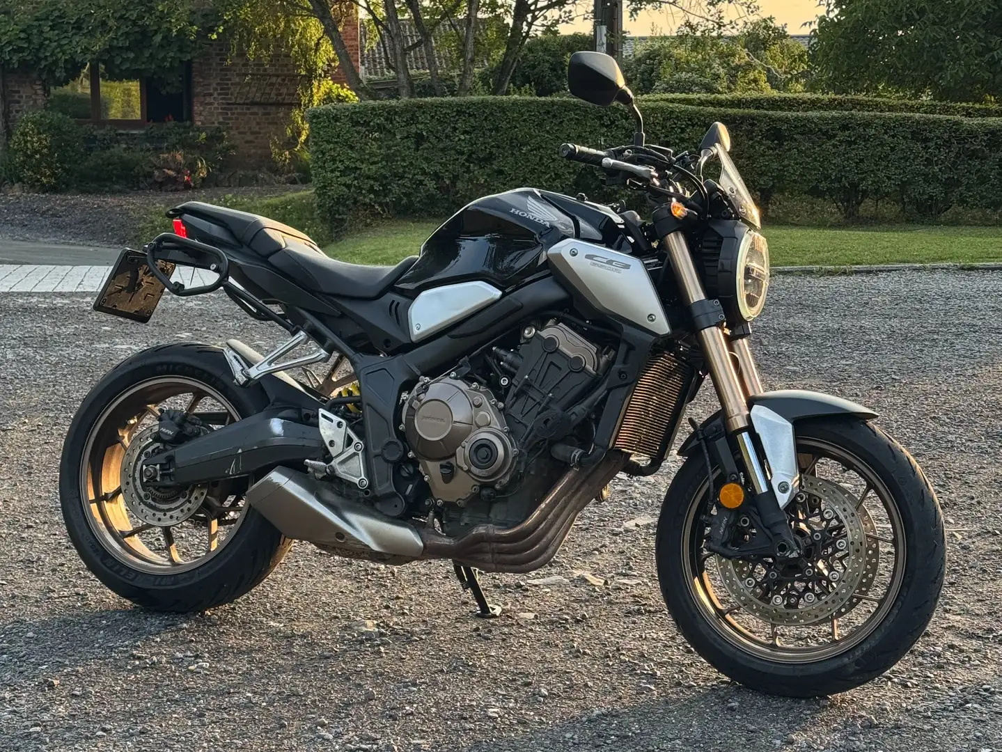 Honda CB 650 CB 650 R Schwarz - 2