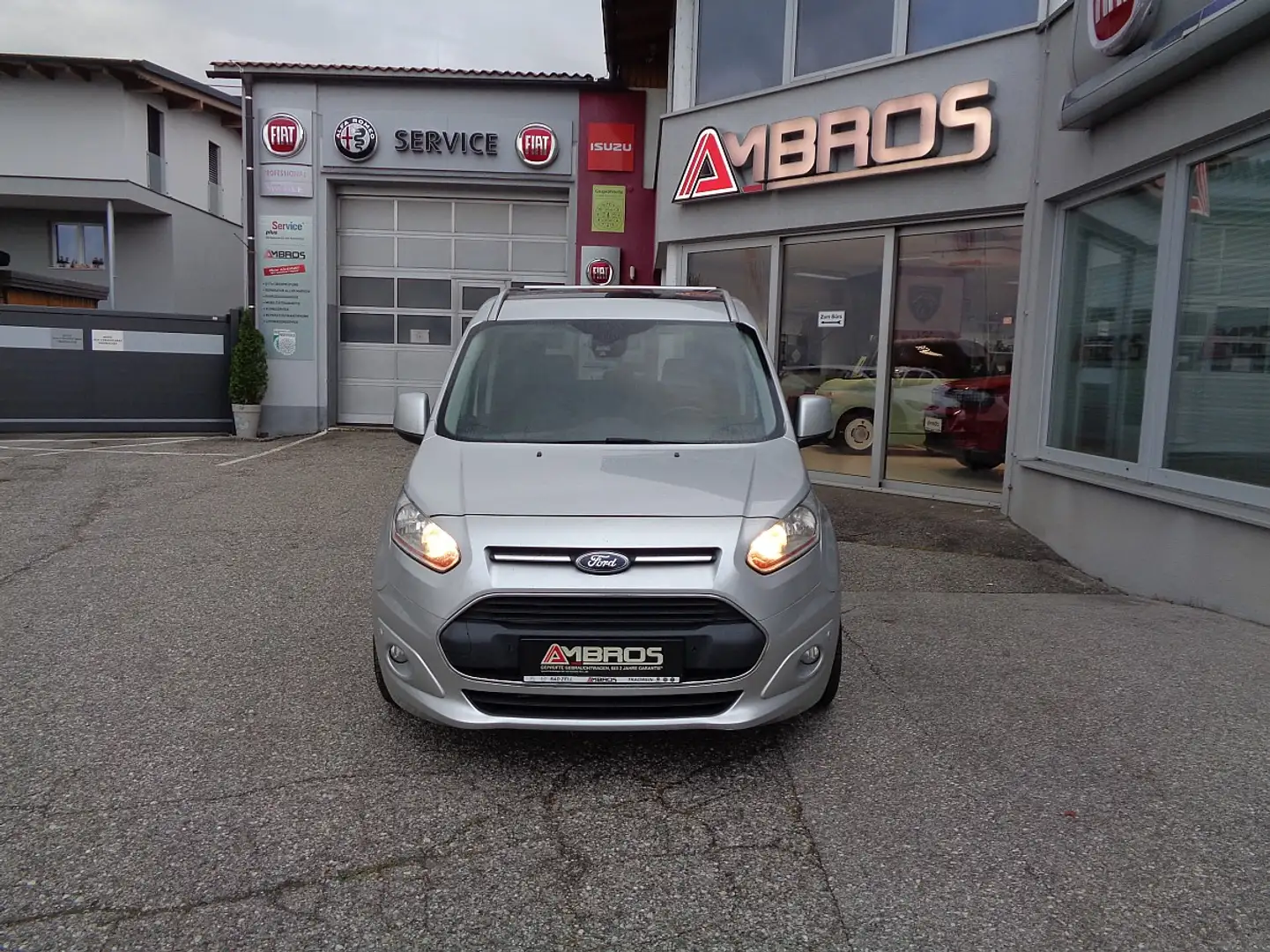 Ford Tourneo Connect Titanium 1,6 TDCi Diesel + Anhängerkupplung Silber - 2