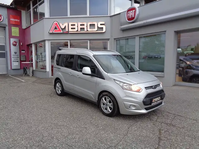 Ford Tourneo Connect Titanium 1,6 TDCi Diesel + Anhängerkupplung