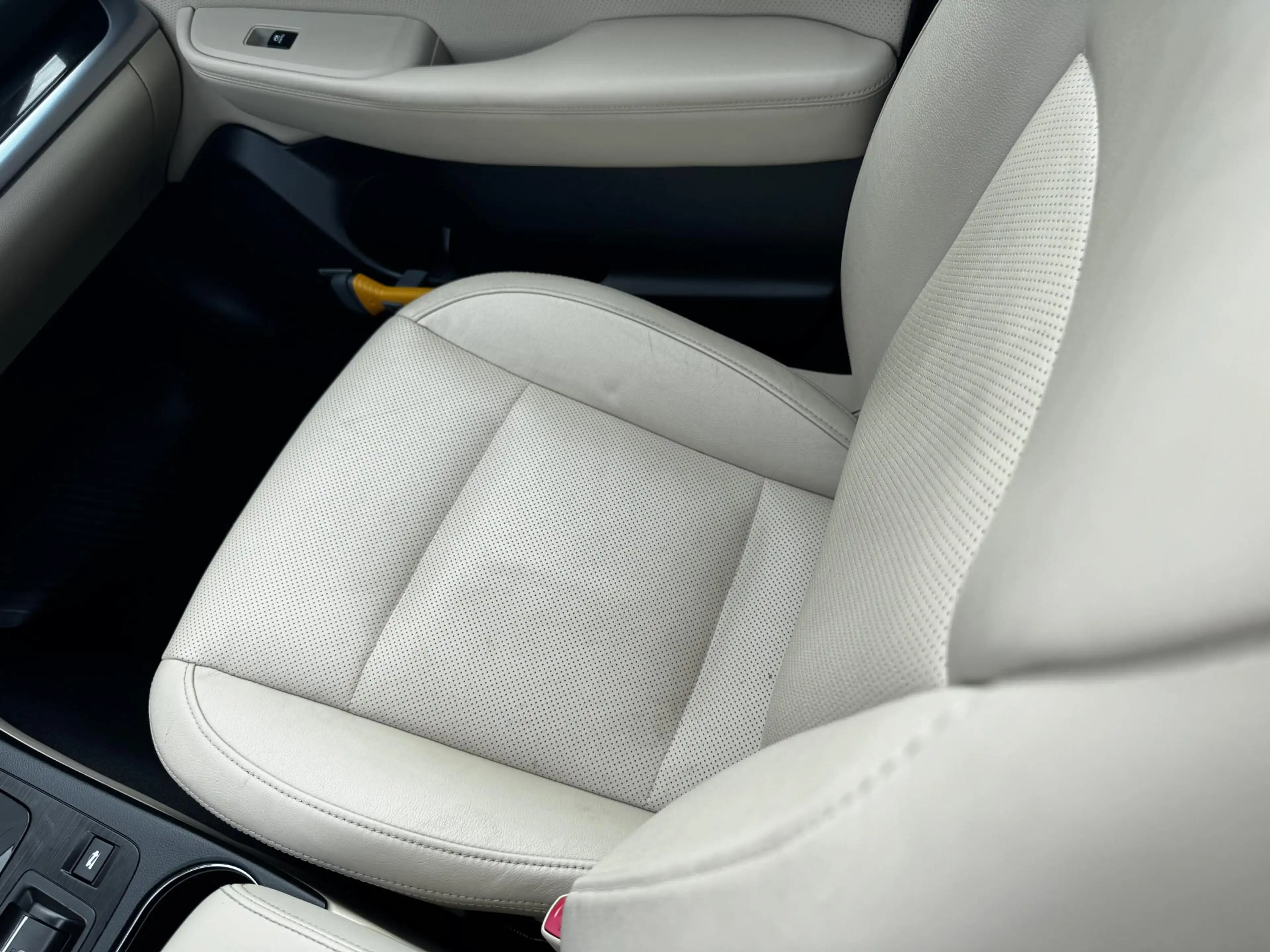 Subaru OUTBACK 2.5i Premium / Trekhaak 2000 kg / 10-2017 / duurst — photo 19