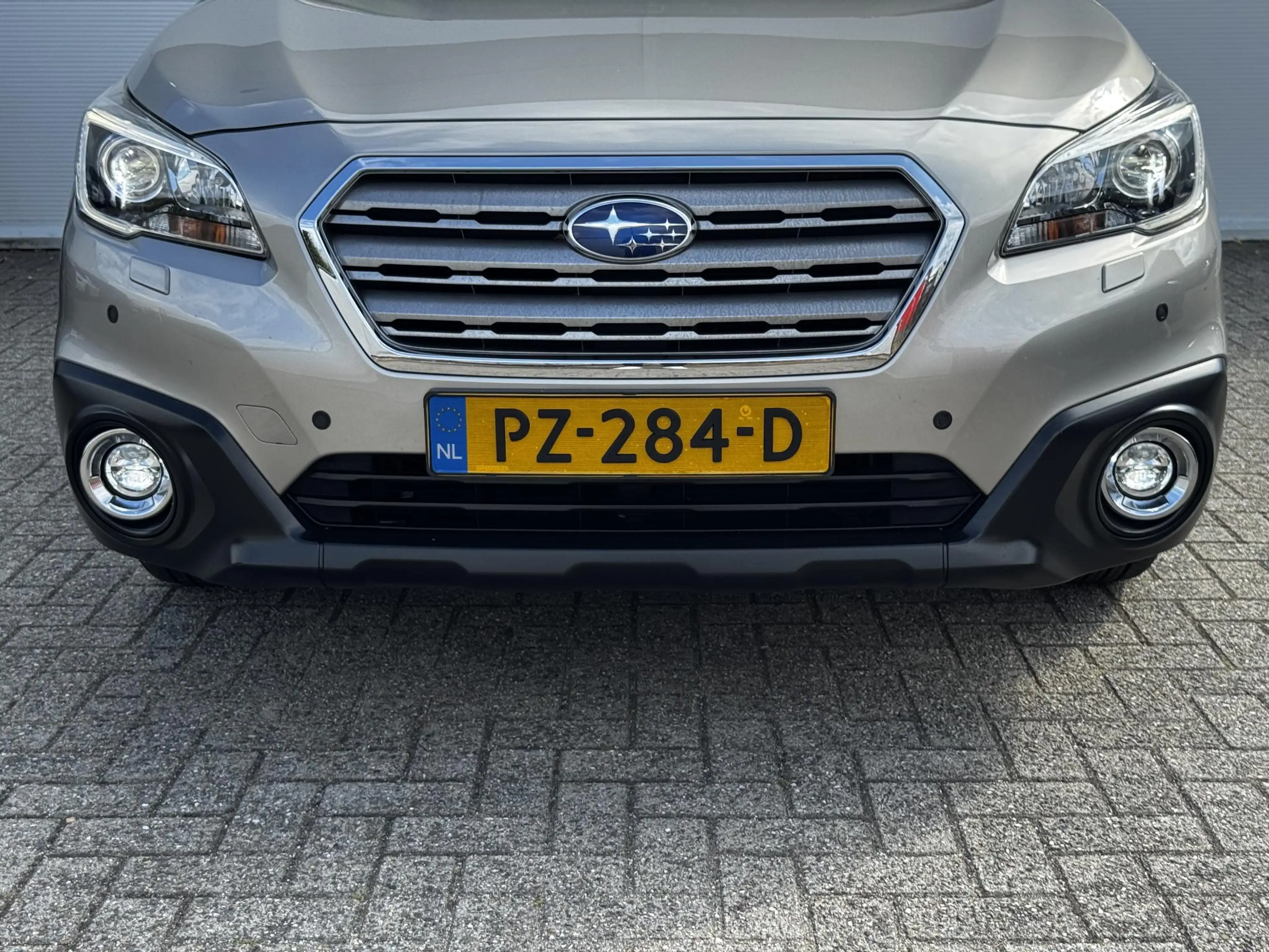 Subaru OUTBACK 2.5i Premium / Trekhaak 2000 kg / 10-2017 / duurst — photo 48