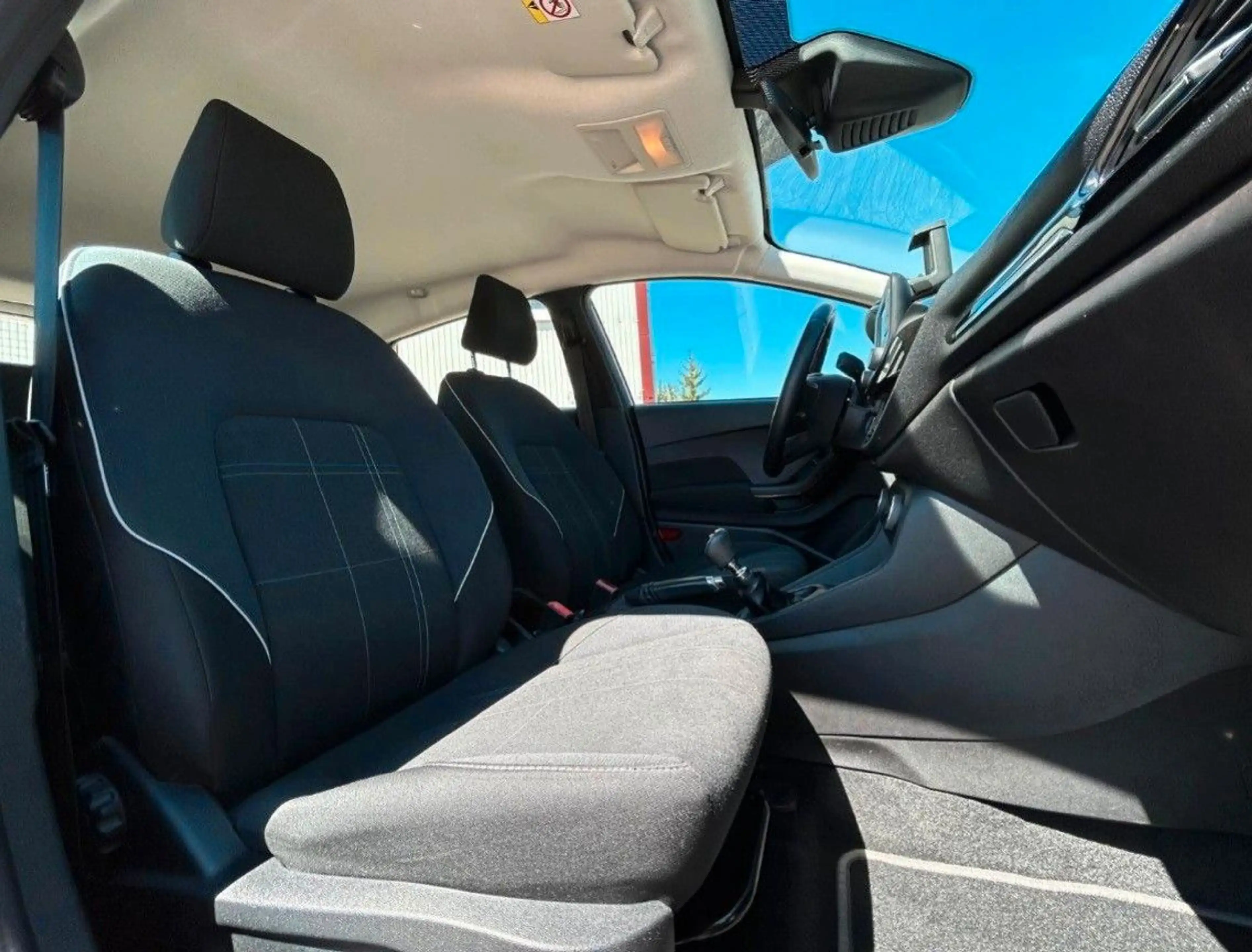 Ford Fiesta COOL & CONNECT LANE ASSIST + SHZ — photo 13