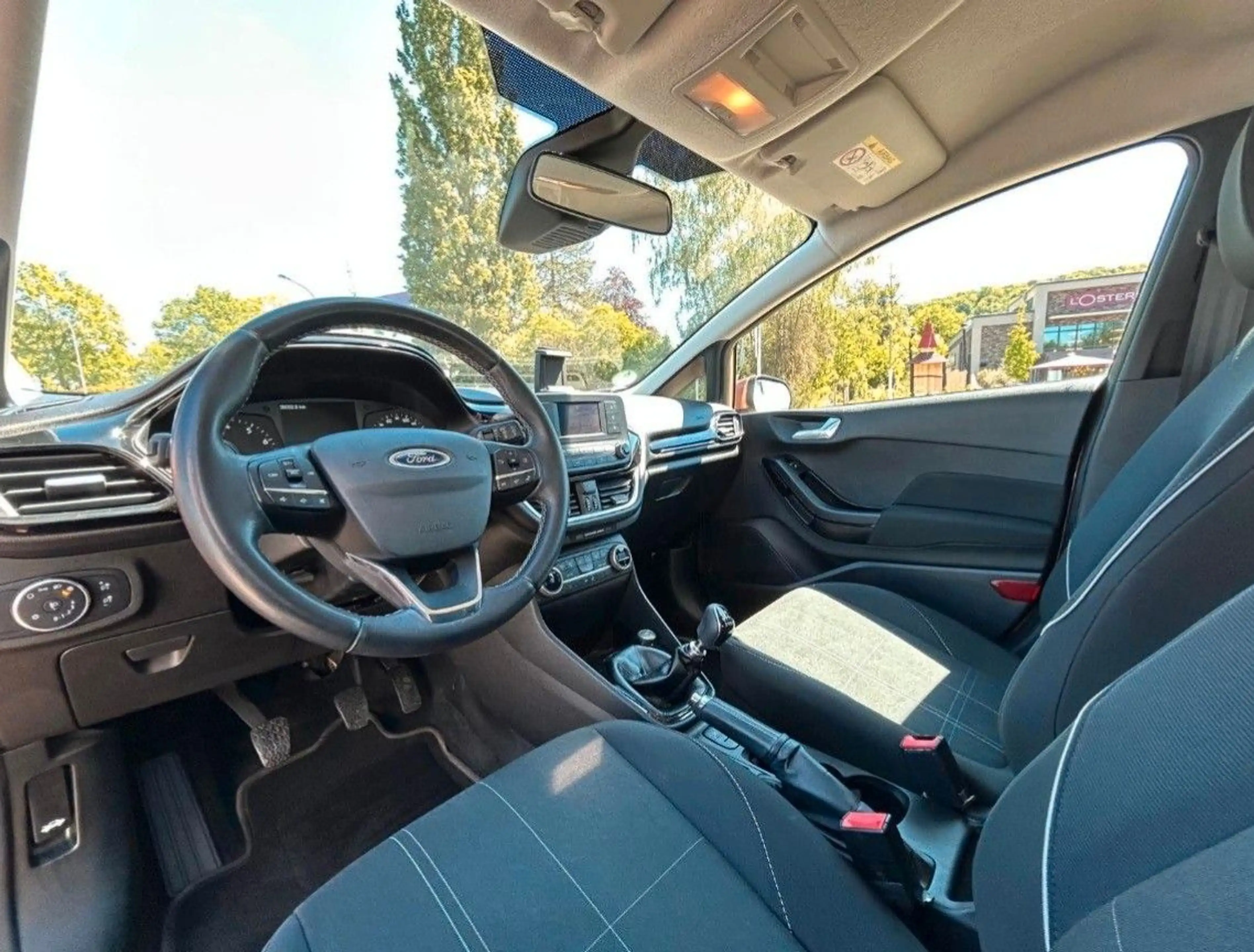 Ford Fiesta COOL & CONNECT LANE ASSIST + SHZ — photo 10