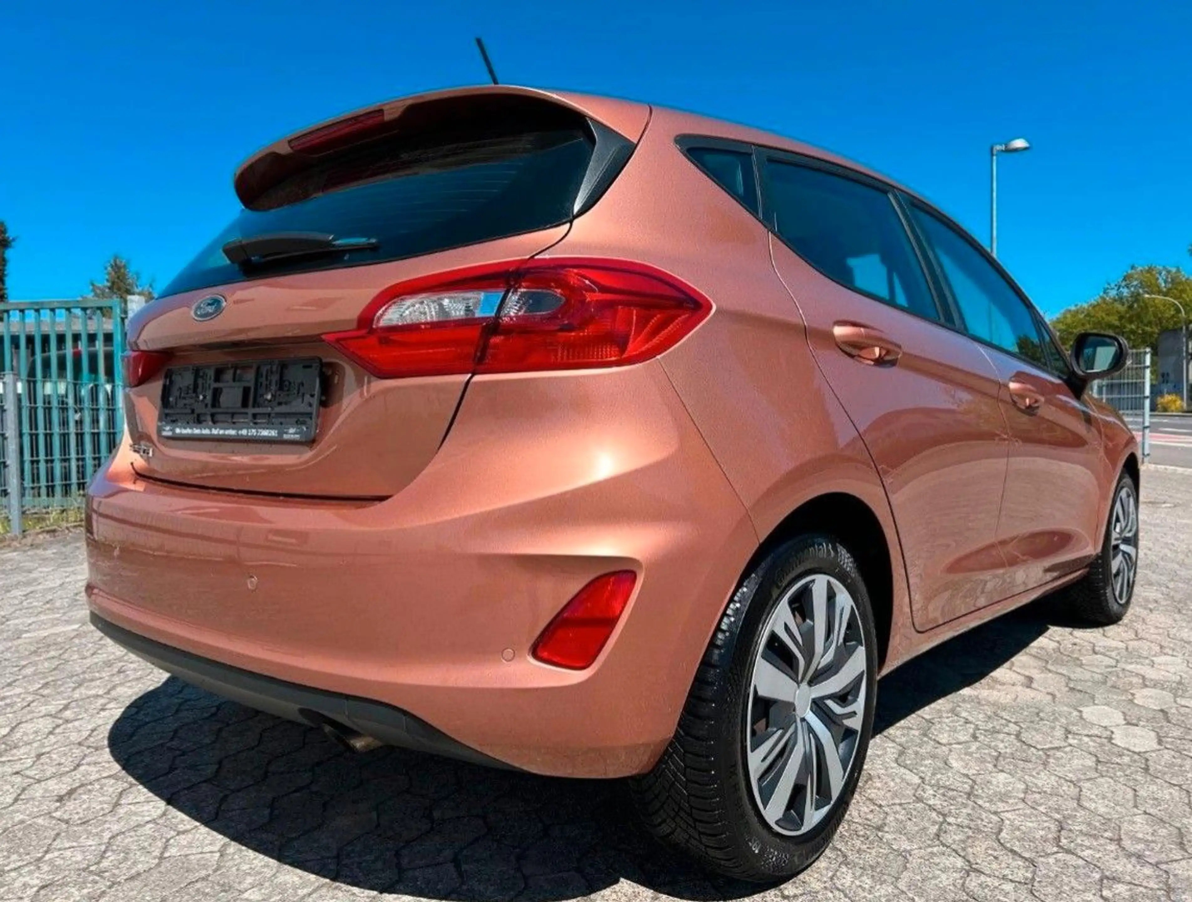 Ford Fiesta COOL & CONNECT LANE ASSIST + SHZ — photo 3