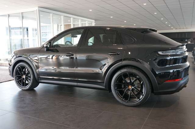 Porsche Cayenne GTS Coupé | Leichtbau Sport-Paket