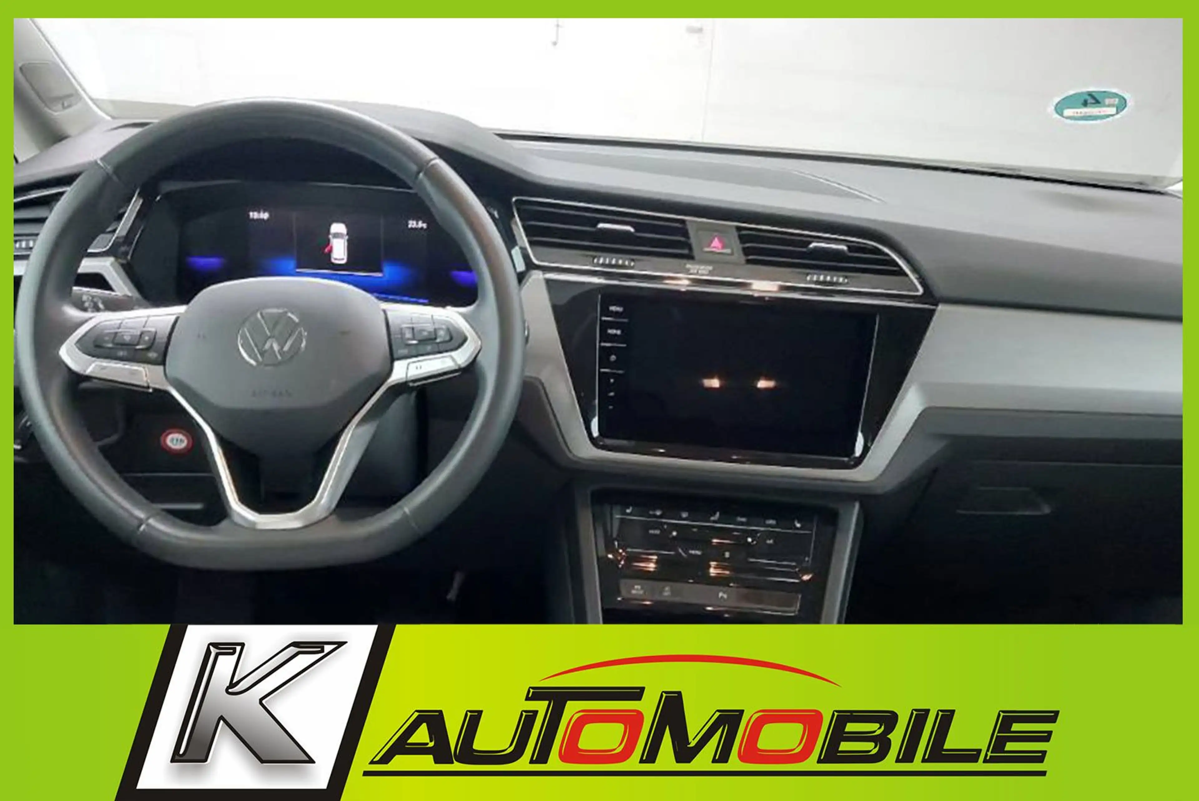 Volkswagen Touran 1,5 IQ.LIGHT+Kamera+STHZ+DAB+7-Sitzer+AHK — photo 11