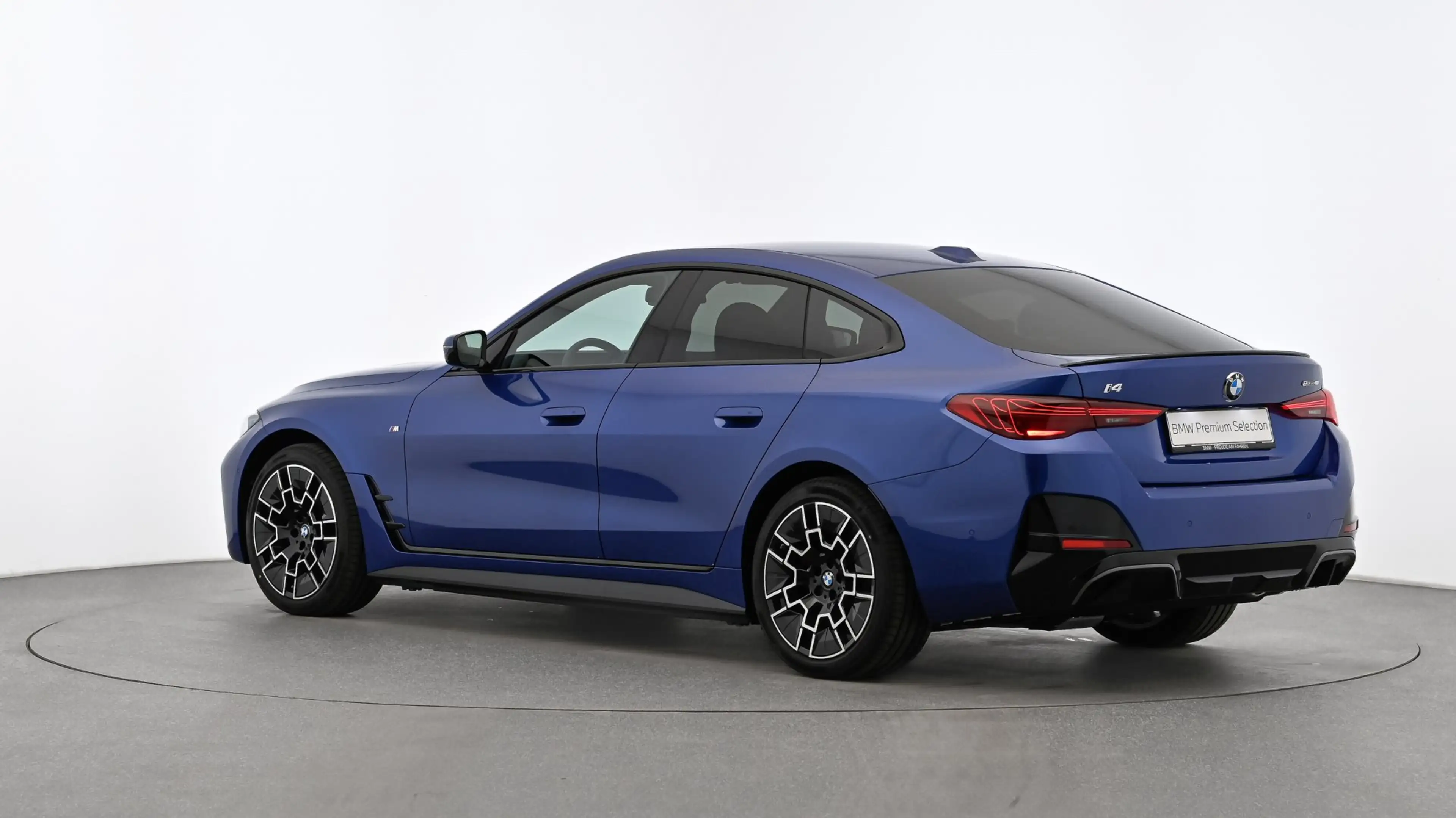 BMW i4 Gran Coupé eDrive40 — photo 3