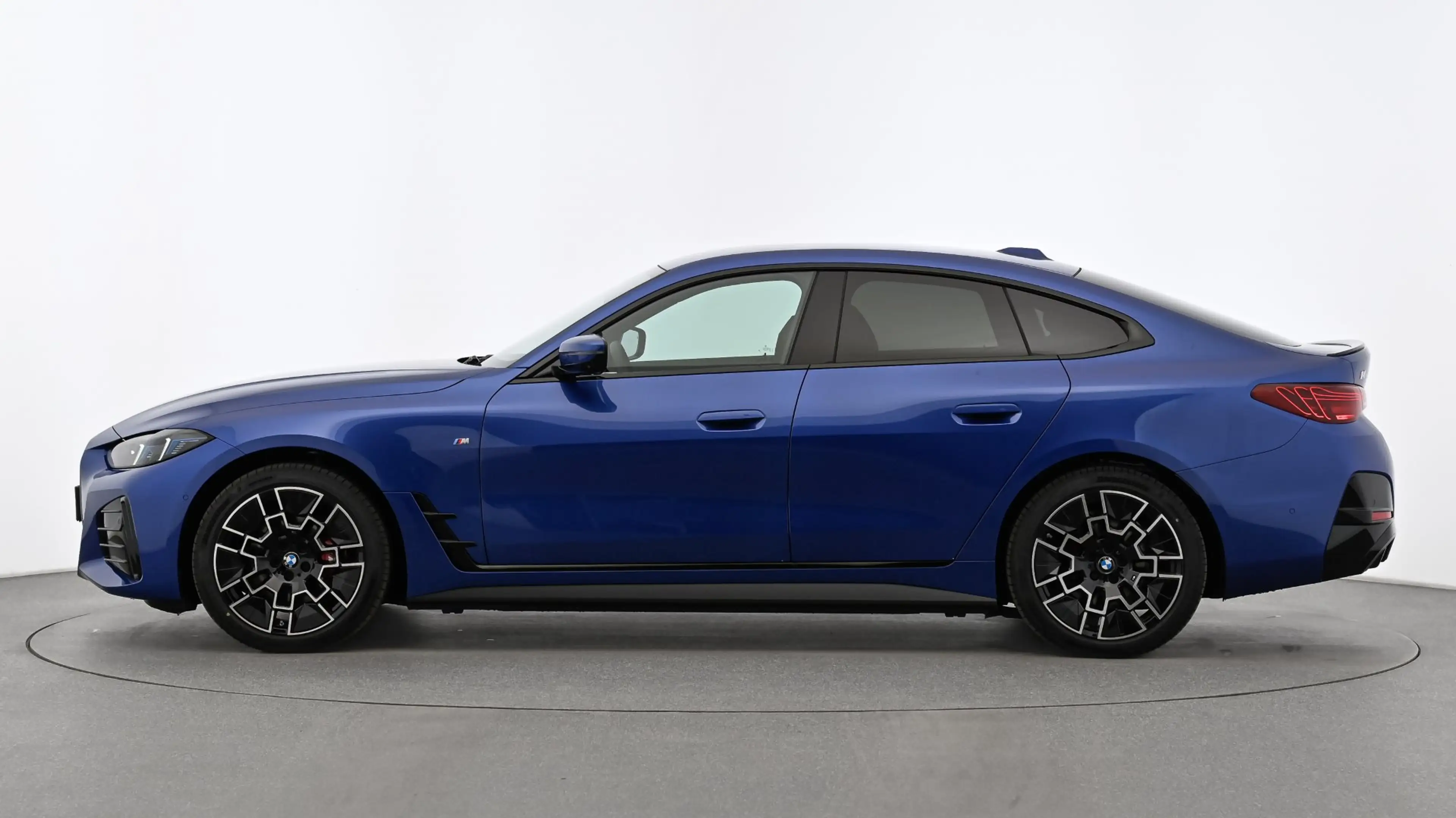 BMW i4 Gran Coupé eDrive40 — photo 4