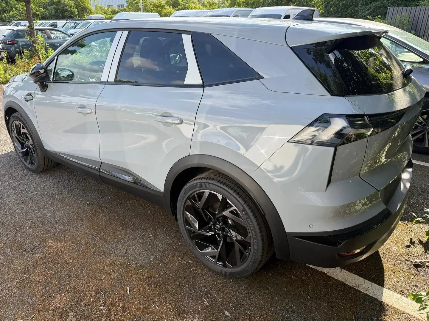 Renault Symbioz 160 Full Hybrid Esprit Alpine Rafalegrau Grau - 2