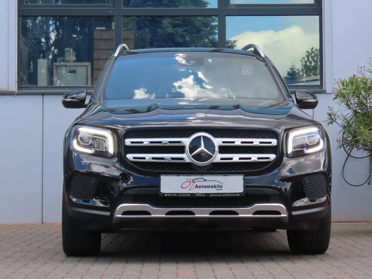 Mercedes-Benz GLB 200 d Autom. Navi Kamera 7-Sitzer Schwarz - 2