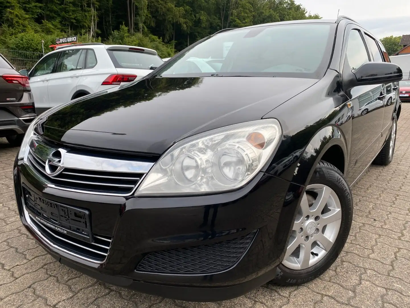 Opel Astra H Caravan Edition TEMPOMAT KLIMA CD Schwarz - 1