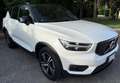 Volvo XC40 B4 AWD Geartronic R-design Bianco - thumbnail 3