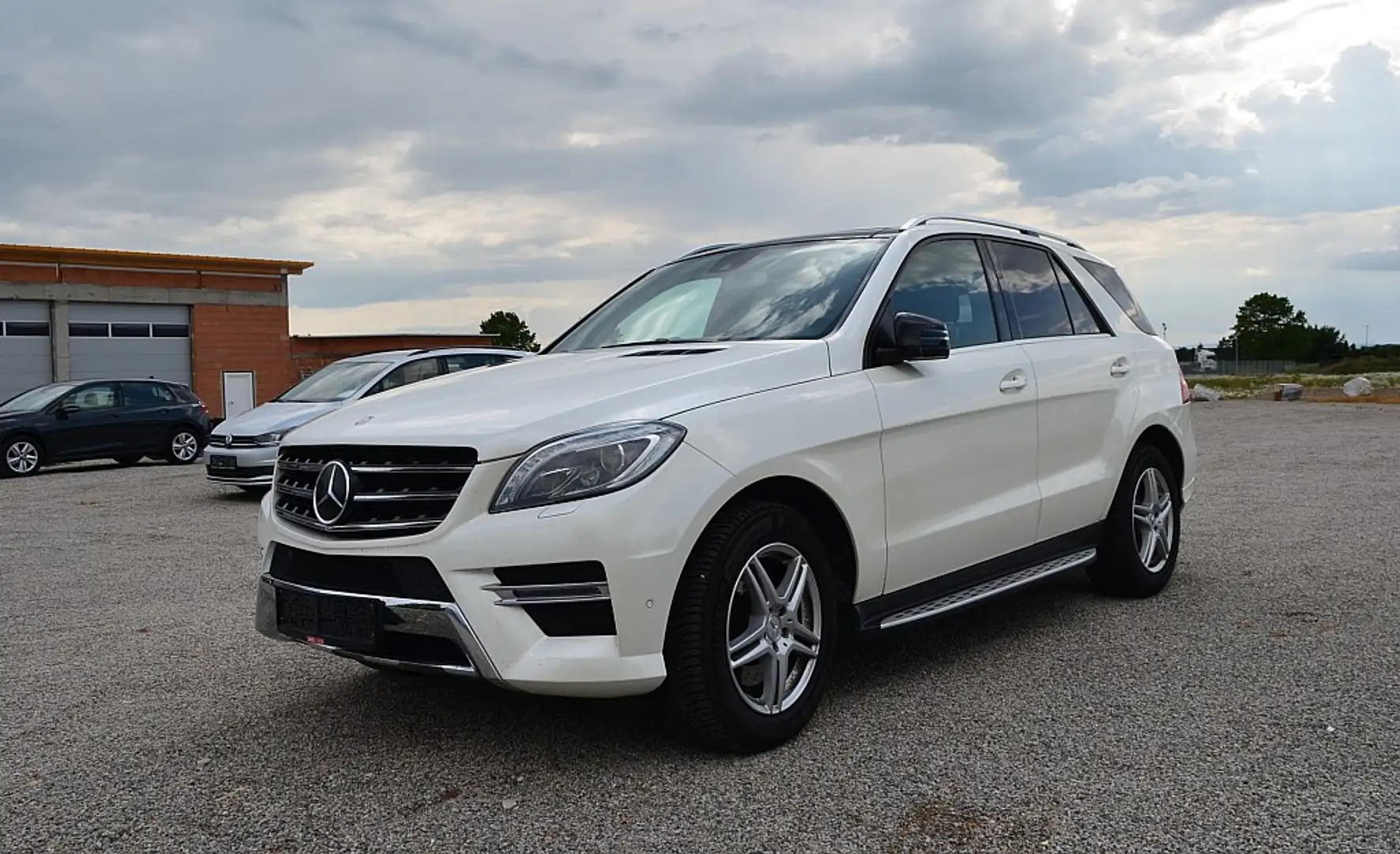 Mercedes-Benz ML 350 BlueTEC 4MATIC Aut. DPF Weiß - 2