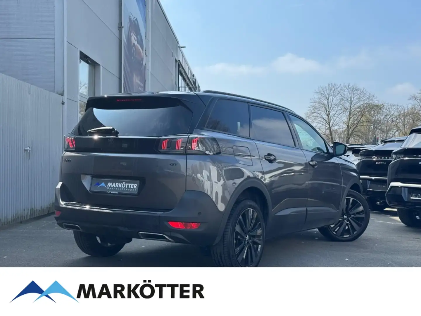 Peugeot 5008 GT PureTech 130 EU6d BLIS/4x SHZ/CAM/DAB Gris - 2