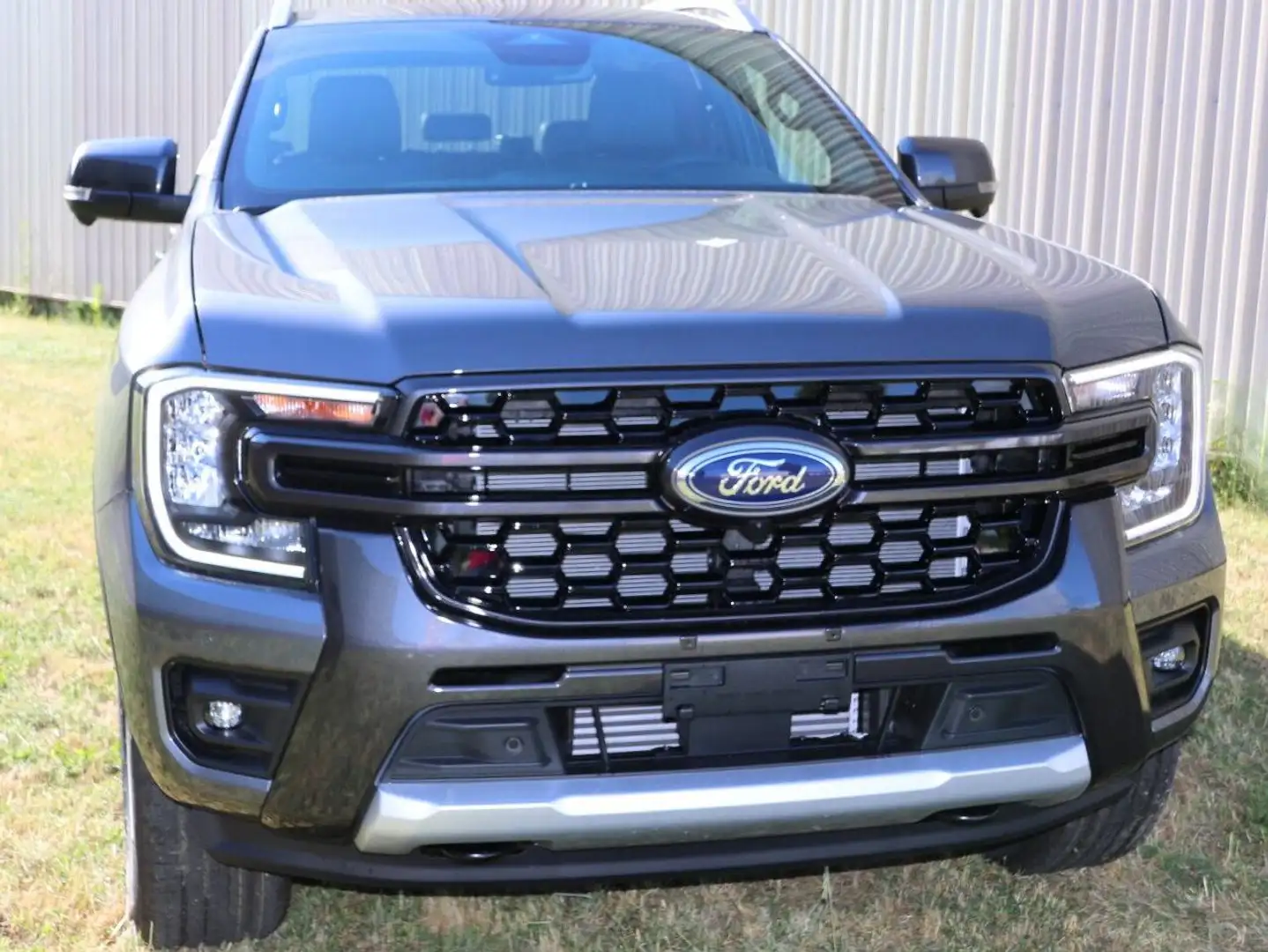 Ford Ranger RANGER DOUBLE CABINE 2.0 205 4X4 WILDTRAK A Gris - 2