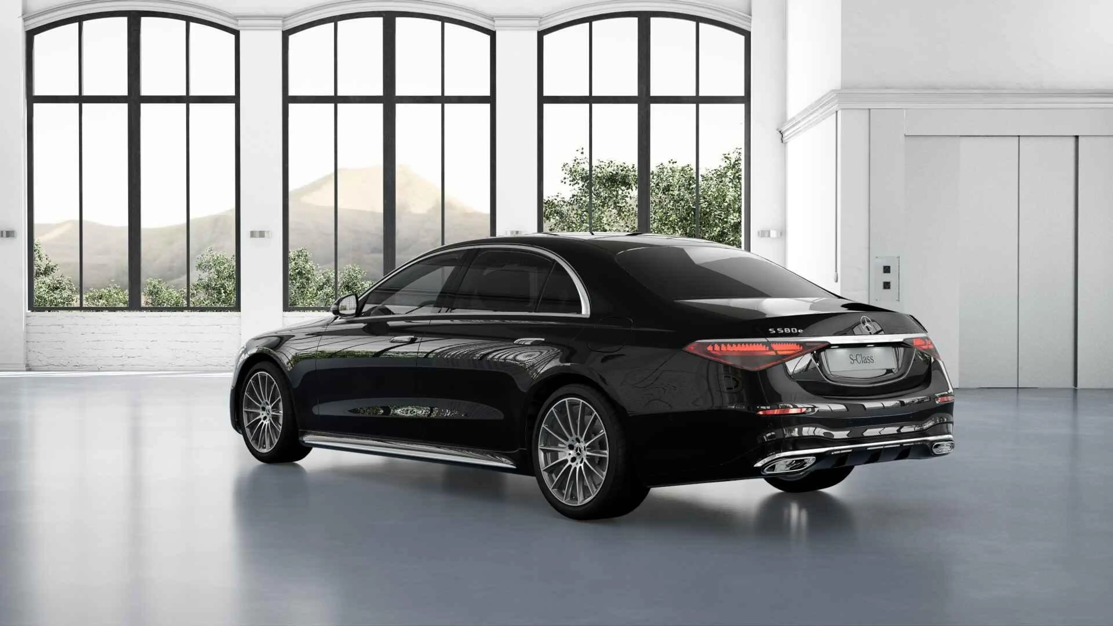 Mercedes-Benz S 580 e Lang AMG Line | Digital Light | Rear Executive p — photo 12