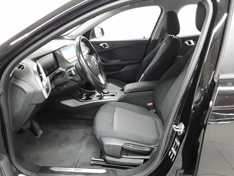 BMW 120 120i Aut. Advantage NAVI LED PDC KAM — photo 3
