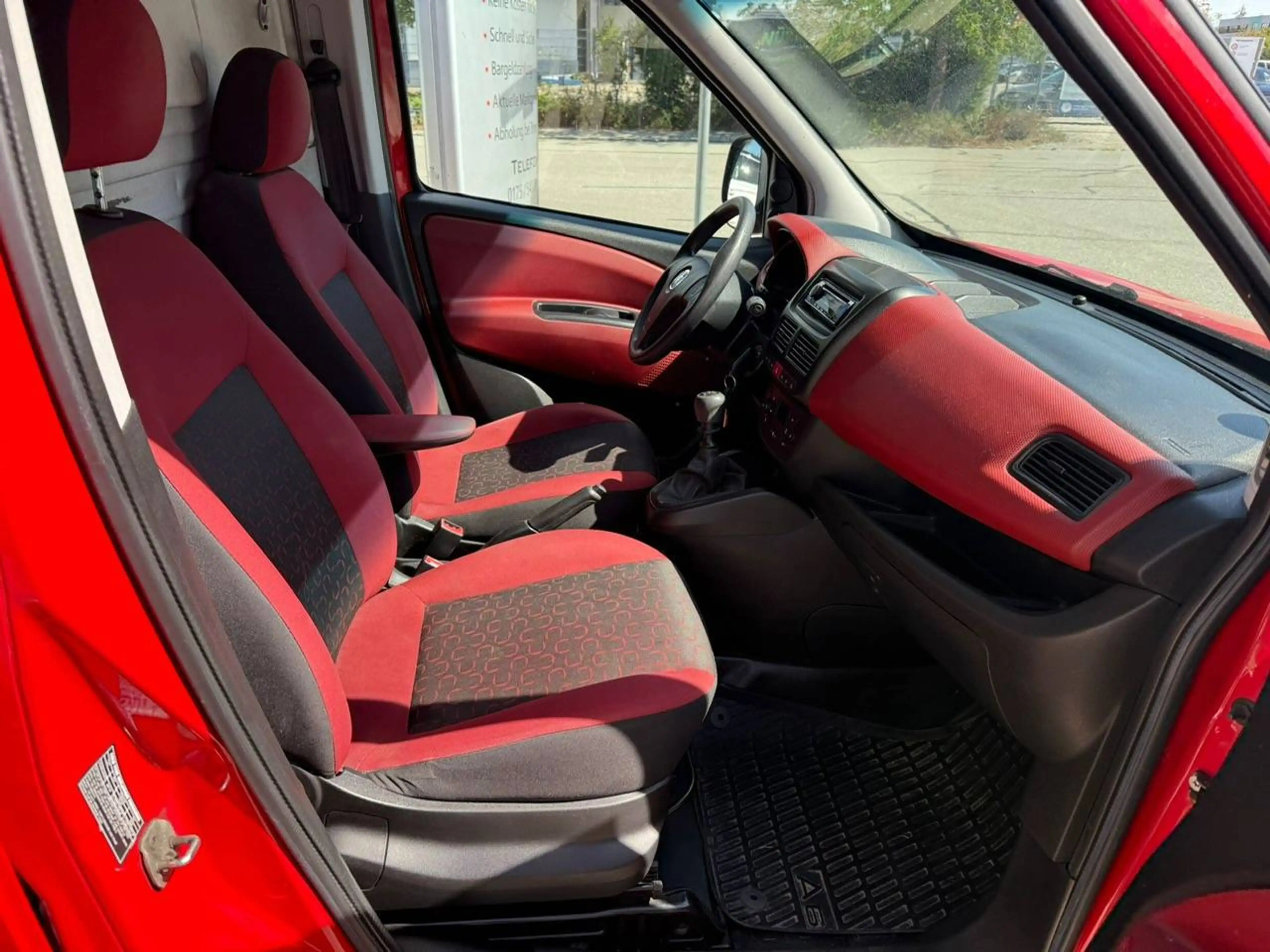 Fiat Doblo SX Maxi Kasten - 3,5t - AHK - LKW Zulassung - — photo 15