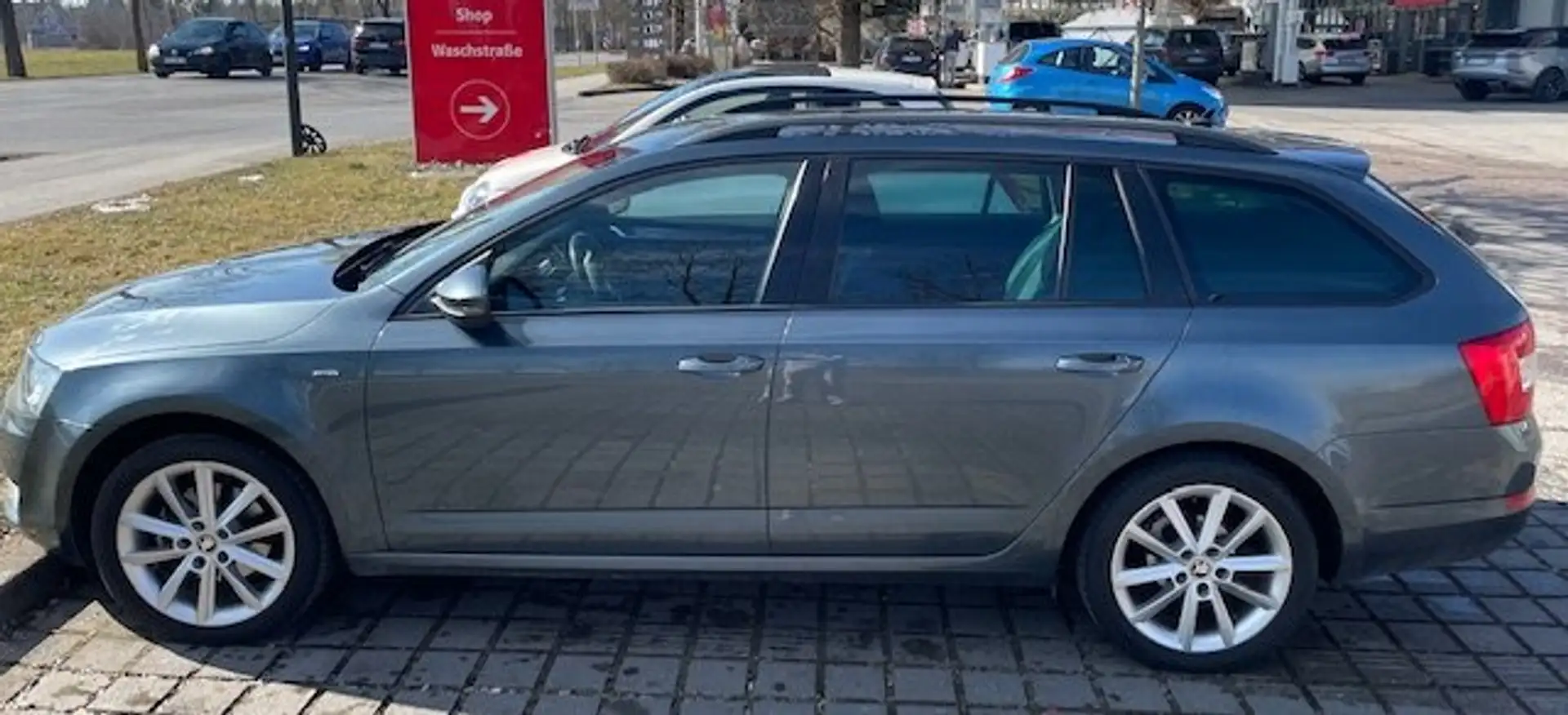 Skoda Octavia Octavia Combi 1.4 TSI (Green tec) Joy Šedá - 1