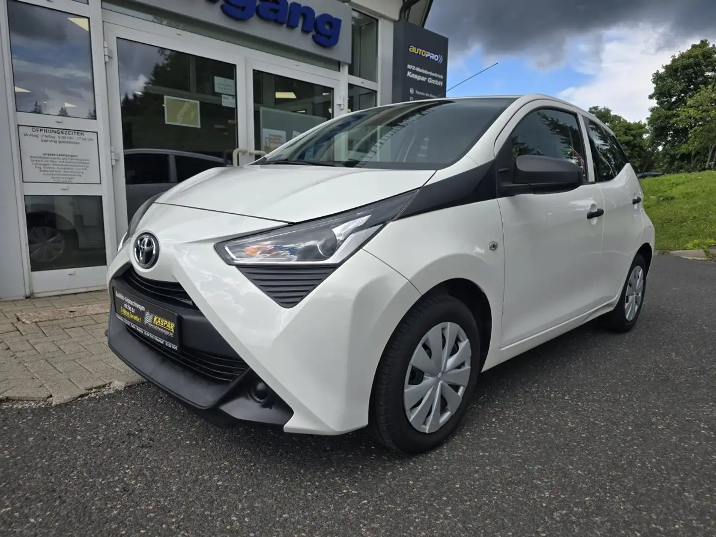 Toyota Aygo X X 1.0  Garantie, Klima, MP3 Alb - 1