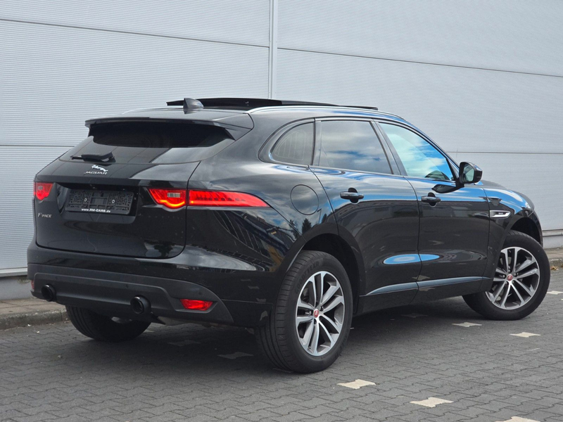Jaguar F-Pace R-Sport AWD — photo 14