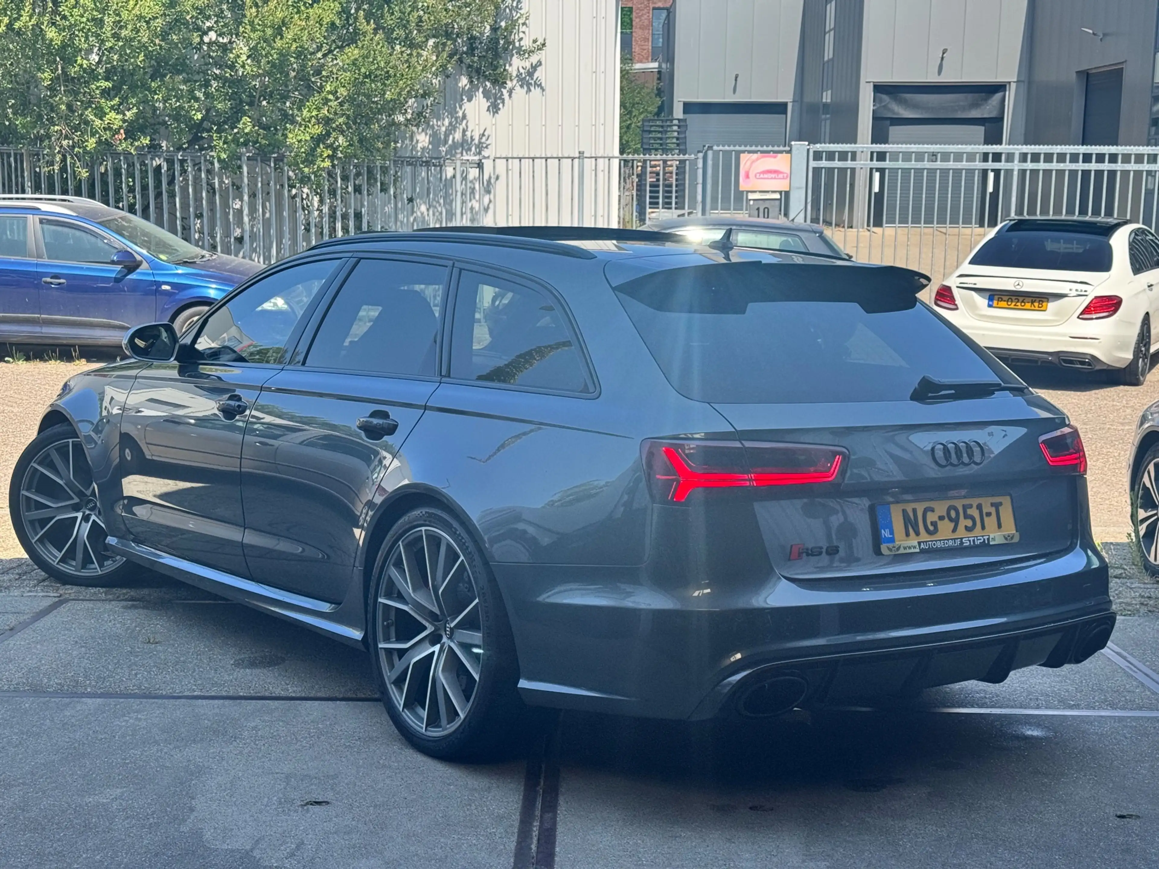 Audi RS6 A6 Avant 4.0 | TFSI | | quattro | performance | 60 — photo 2