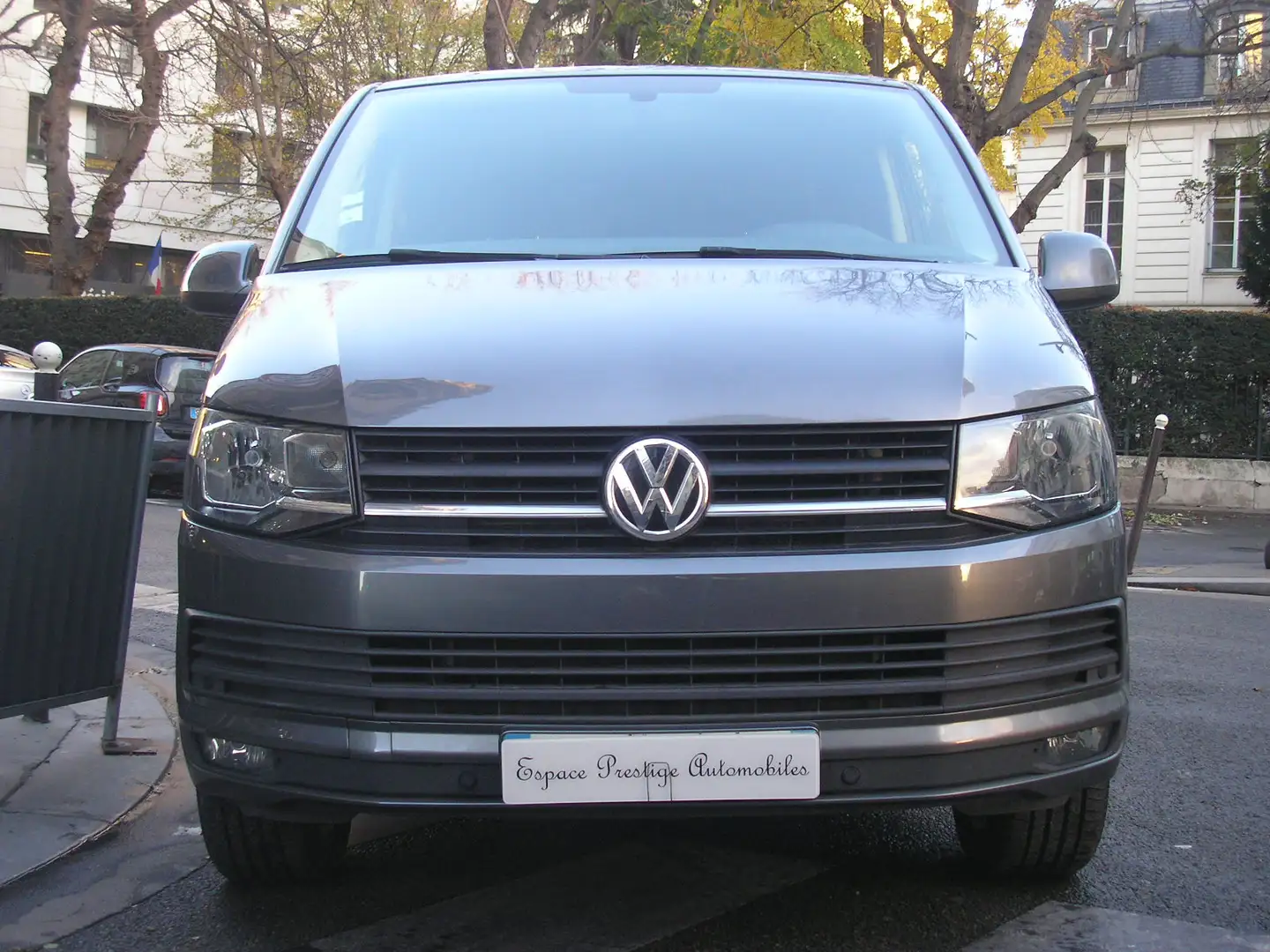 Volkswagen T6 Transporter VW Transporter VI T6 2.0 Tdi 204 Procab Dsg7 Confort 5 Places 1ère Main 09/2018 Gris - 2