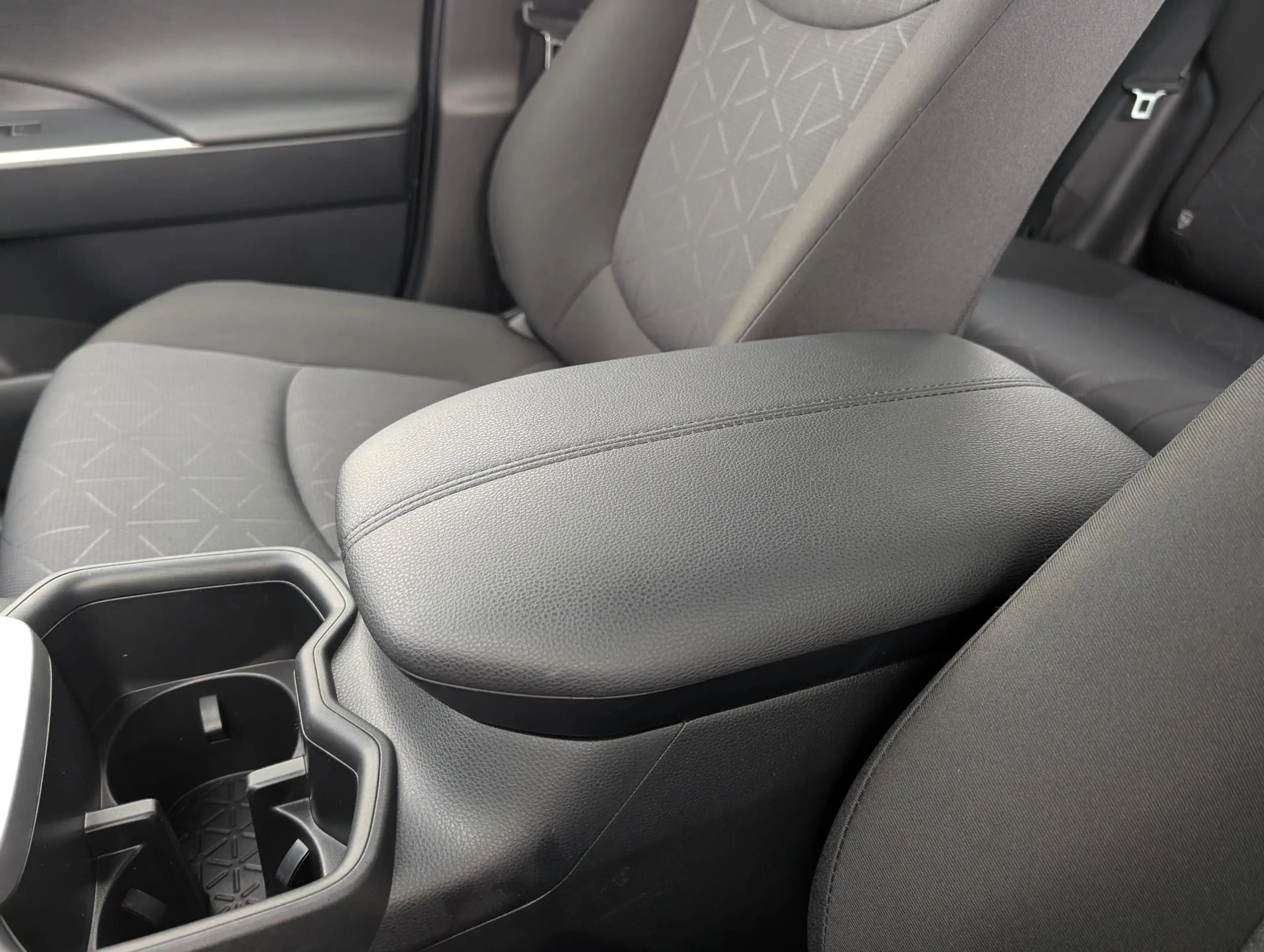 Toyota RAV 4 2.5 Hybrid AWD Active STOEL- & VOORRUITVERWARMING — photo 17