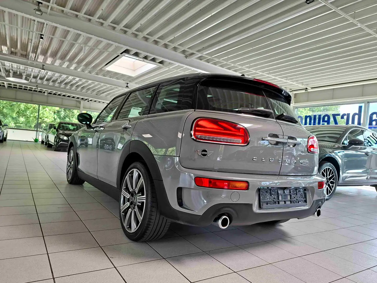 MINI Cooper S Clubman Autom. Navi Kam PanoDach SportSitze Classic Trim Grau - 2