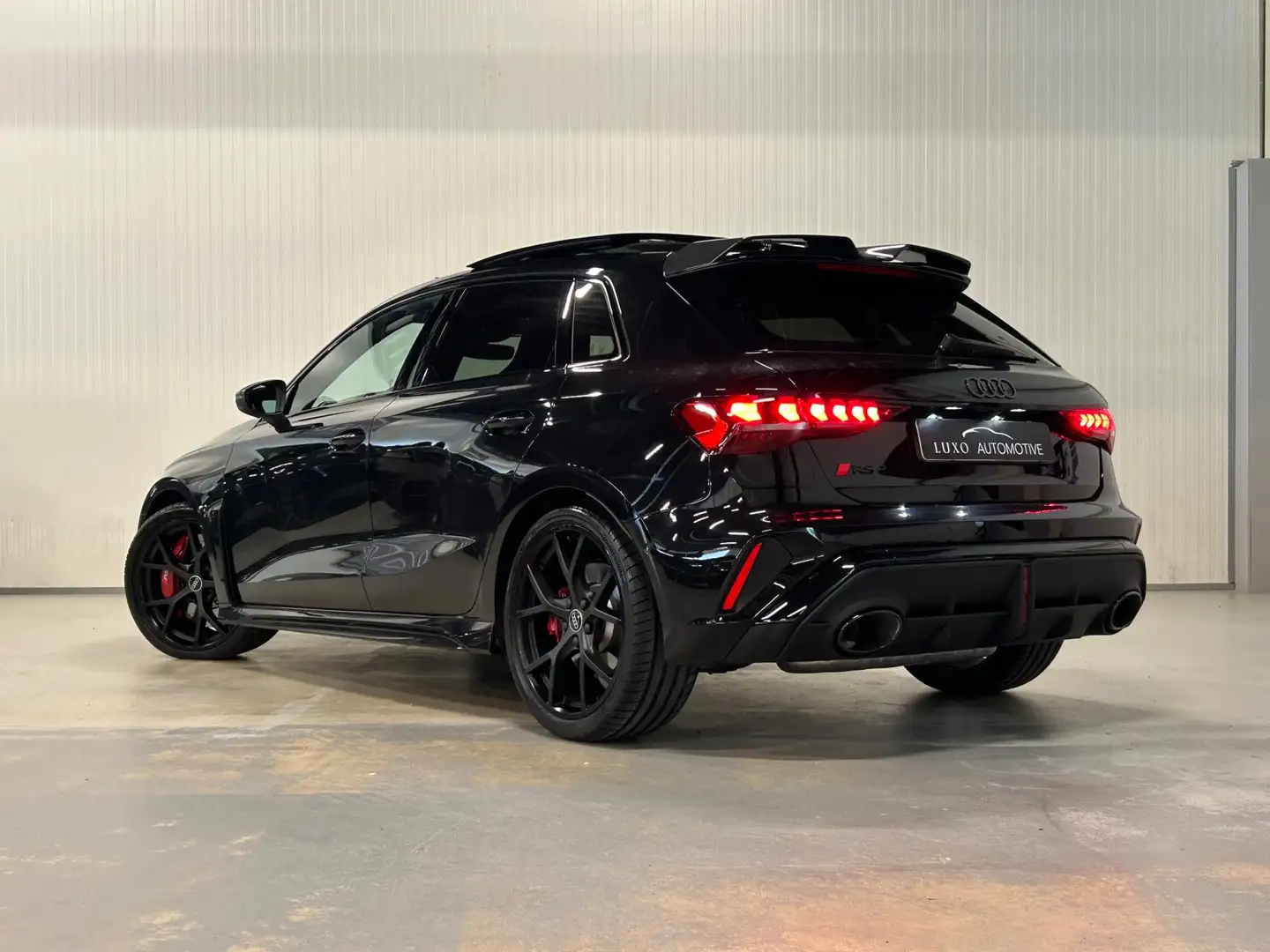Audi RS3 Sportback 2.5 TFSI RS 3 quattro | HUD | SONOS | CA Zwart - 2