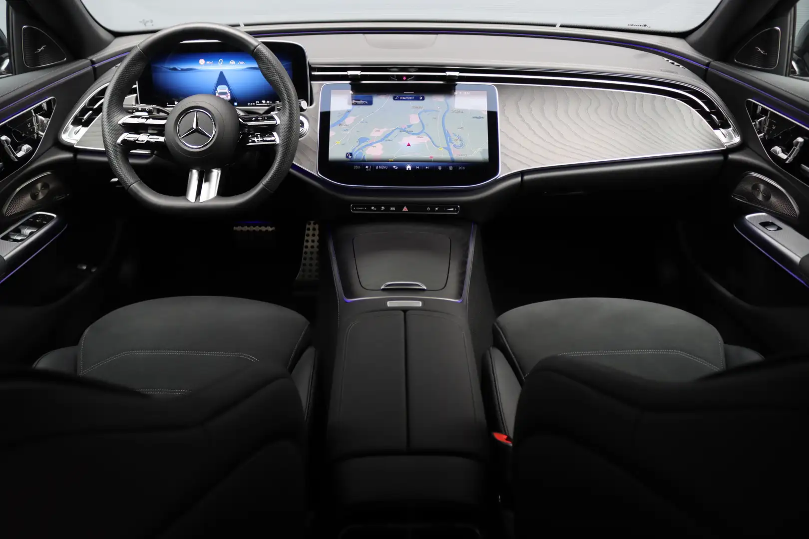 Mercedes-Benz E 300 Estate e AMG Line Aut9 | Distronic+ | Memory | Dig Grijs - 2
