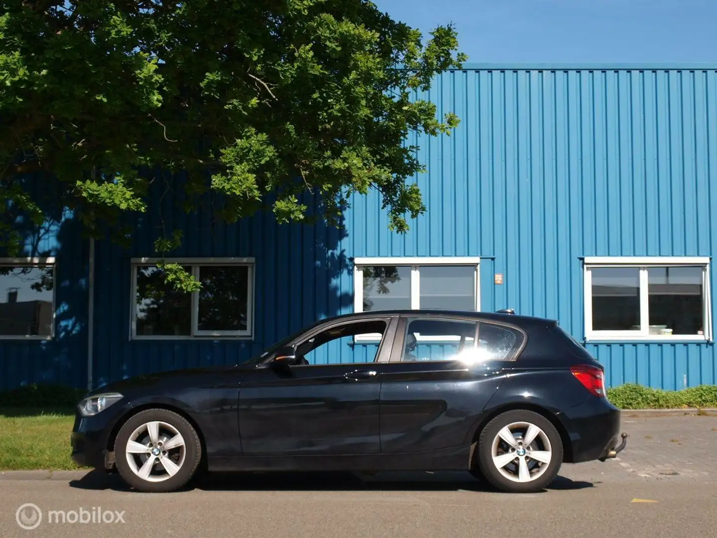 BMW 1-serie Executive Xenon Leer Full Navi Pdc Velgen Negru - 2