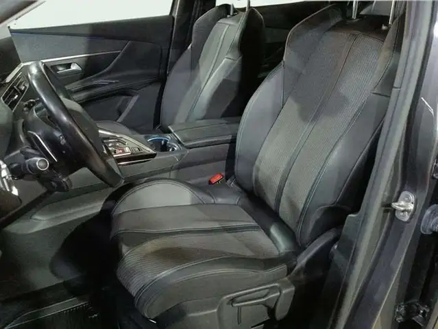 Peugeot 3008 view 14