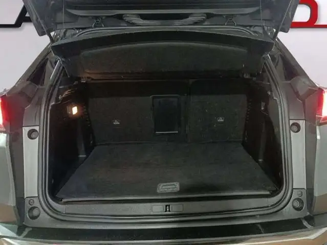 Peugeot 3008 view 7