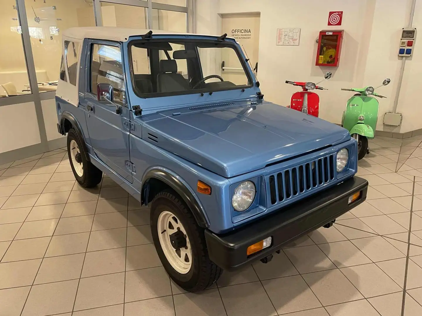 Suzuki SJ 410 Cabriolet Sport Niebieski - 1